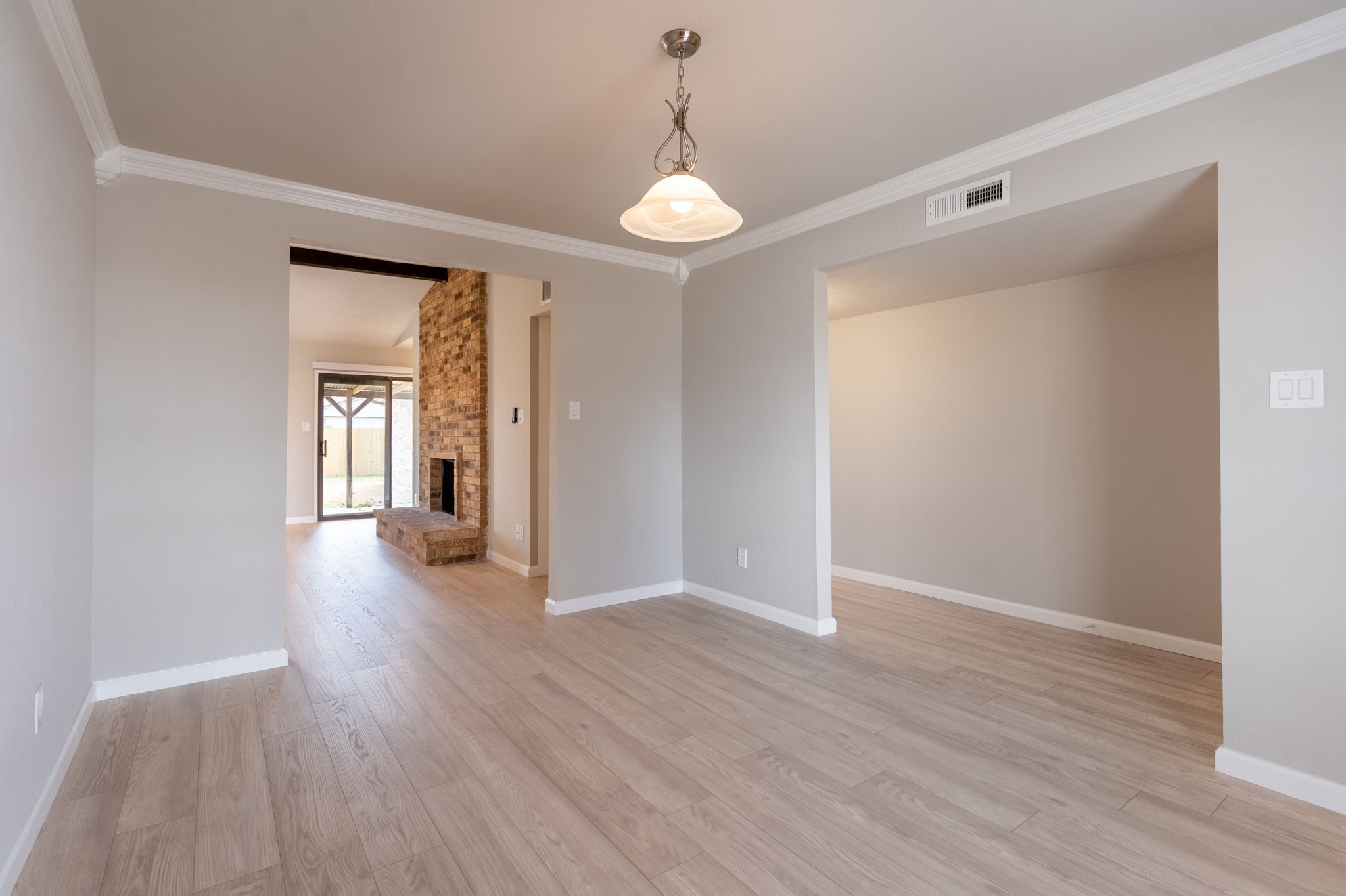 1100 Lockhart Drive