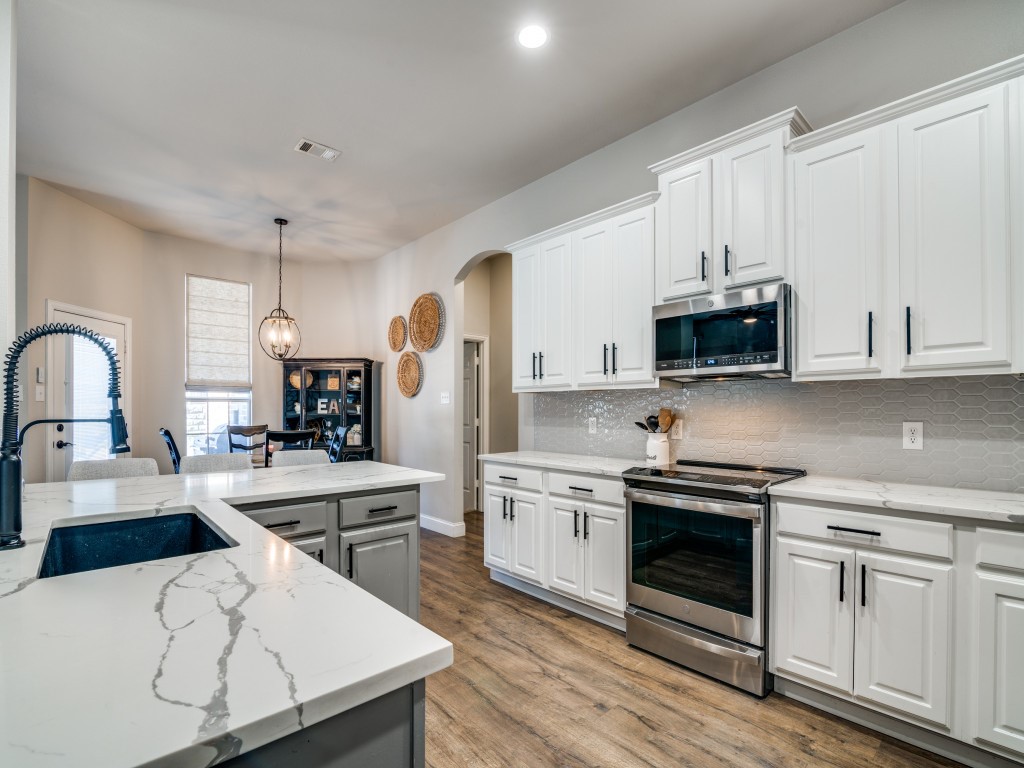 230 Harvey Trail