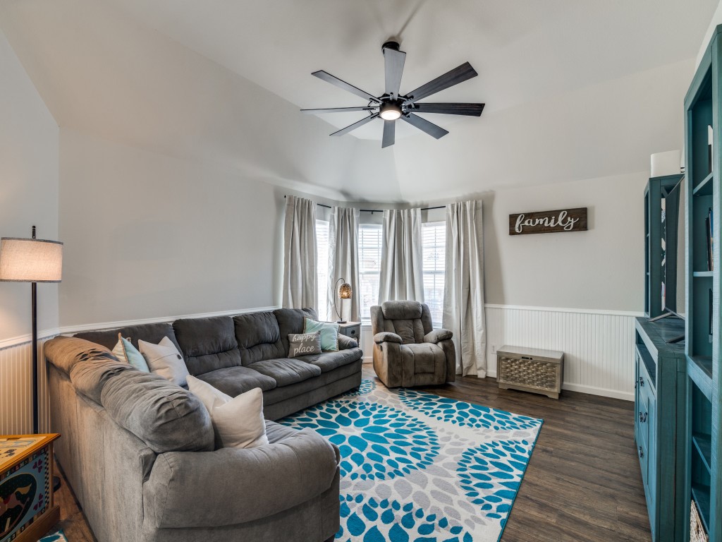 230 Harvey Trail