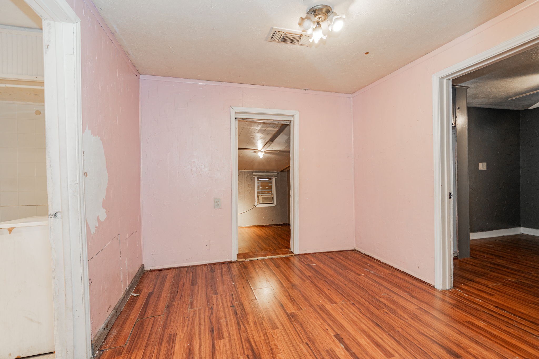 305 E Church Street
