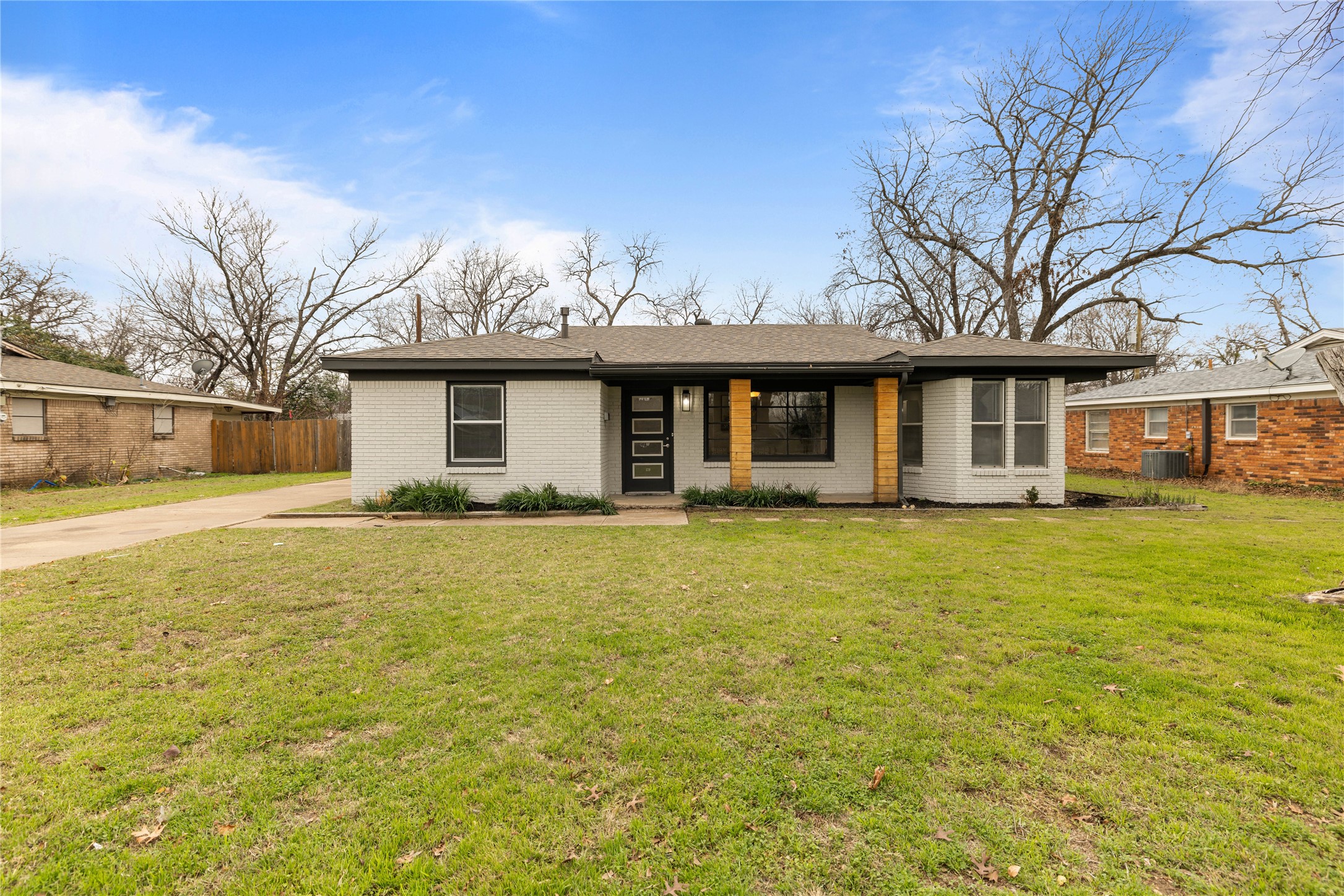 3313 Tourist Drive