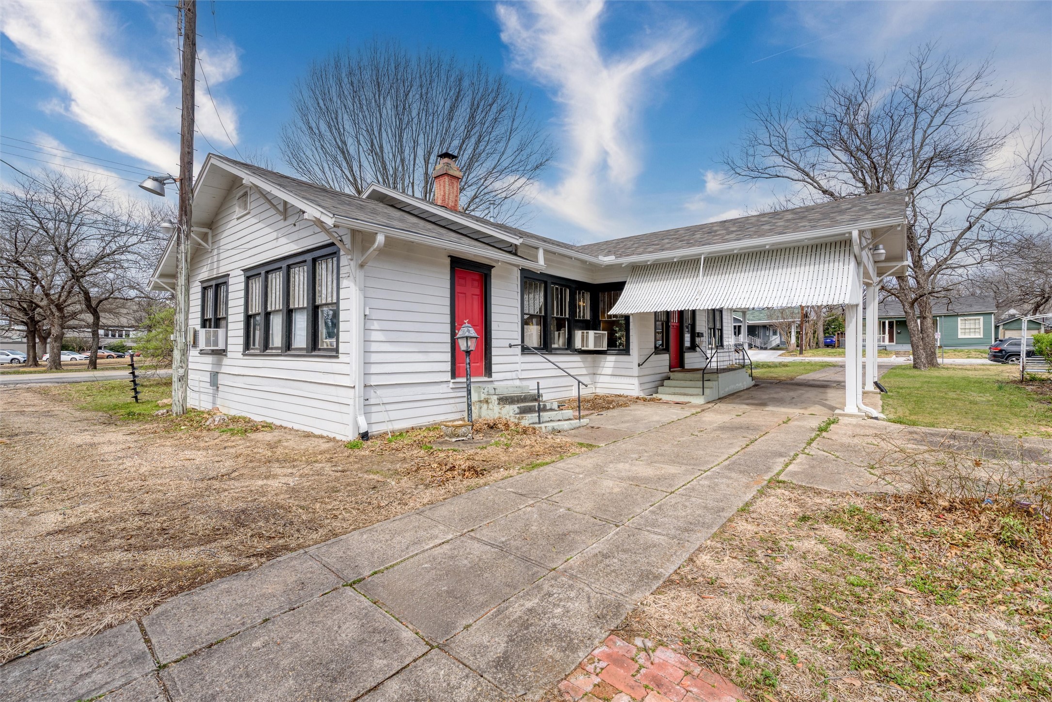 1505 W Louisiana Street