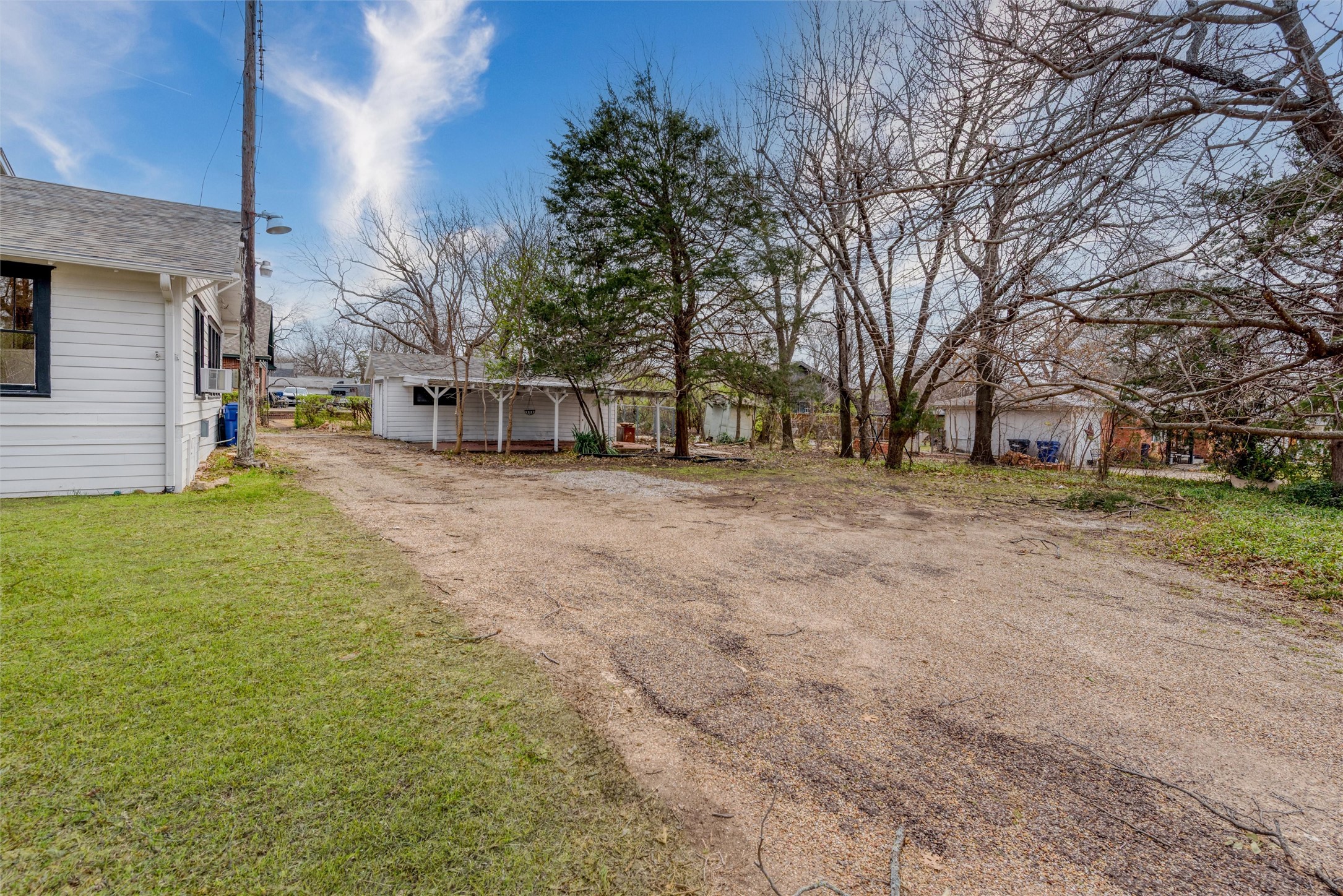 1505 W Louisiana Street