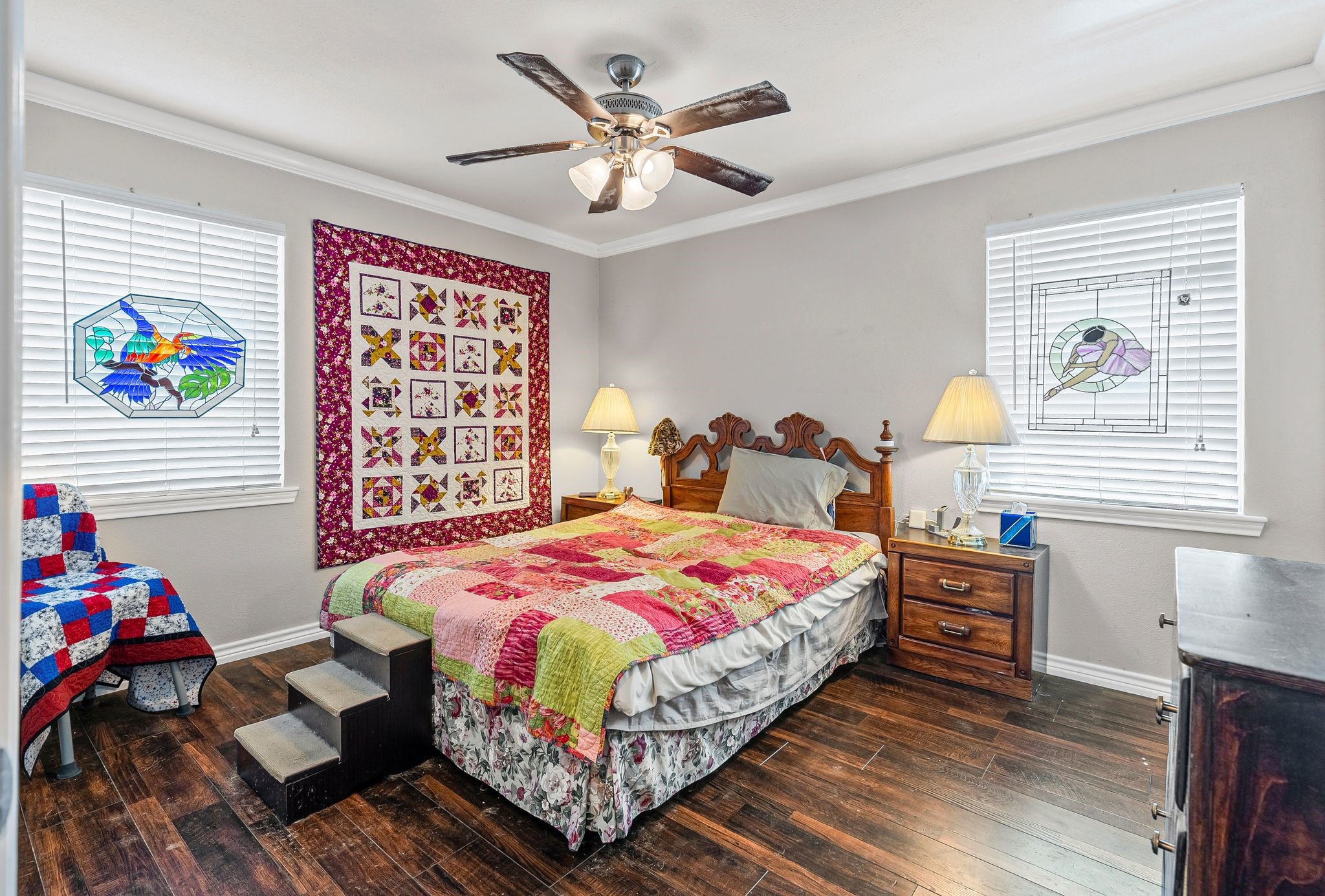 6417 Stonewall Street