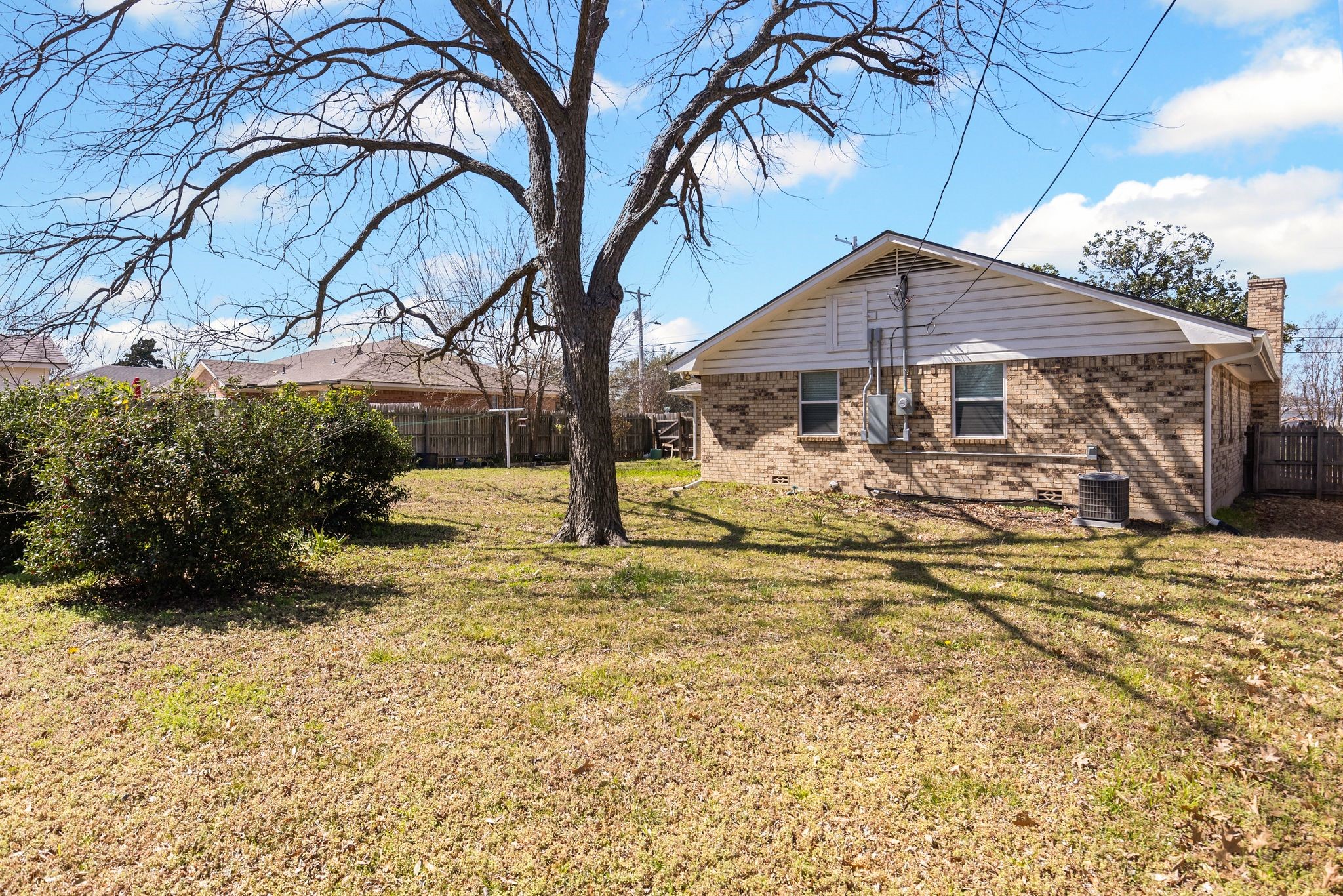 6417 Stonewall Street