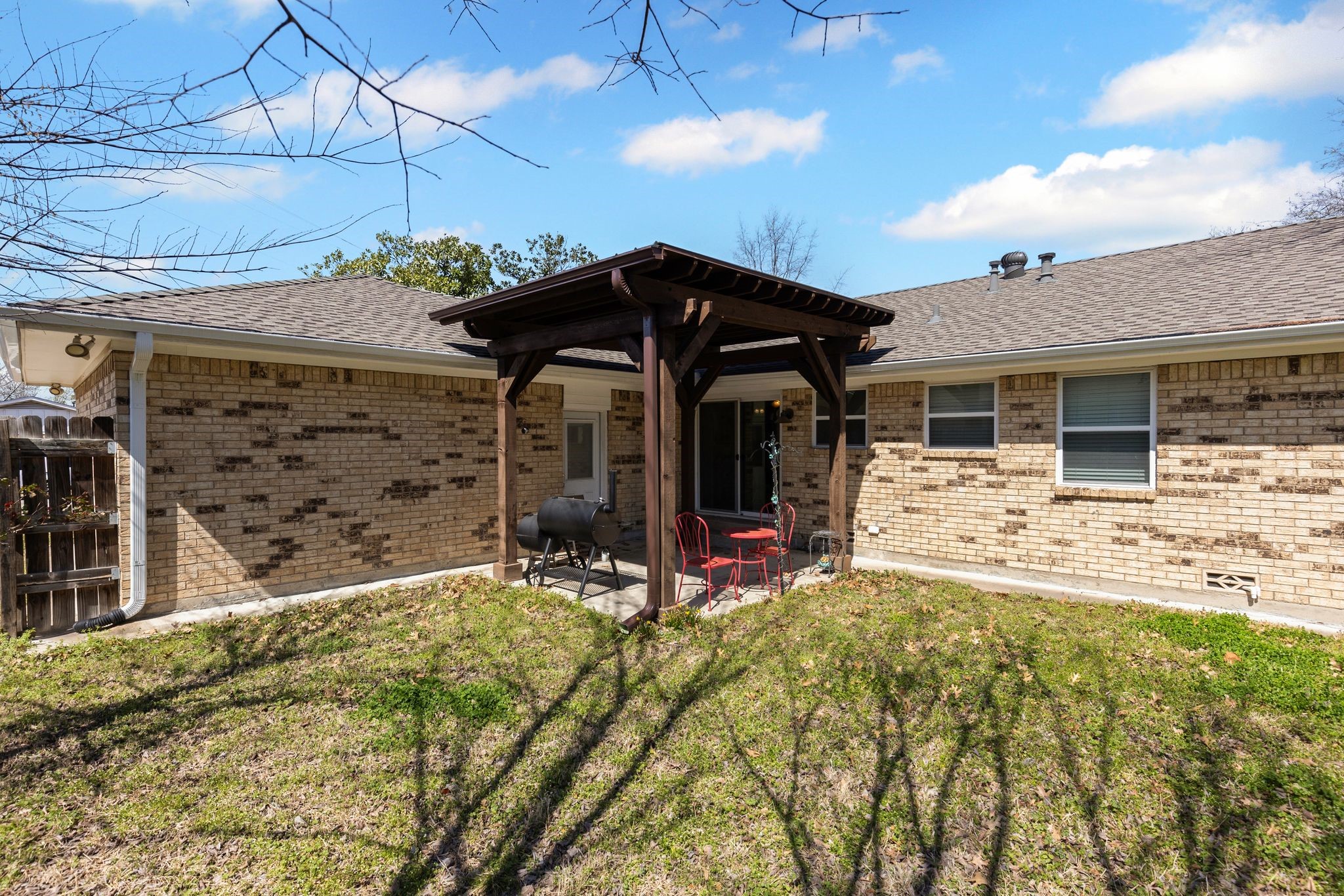 6417 Stonewall Street