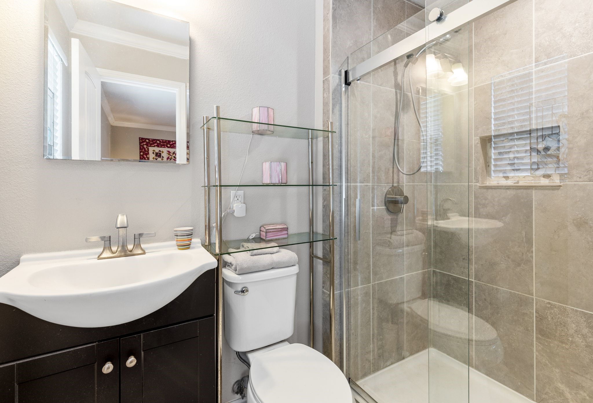 6417 Stonewall Street