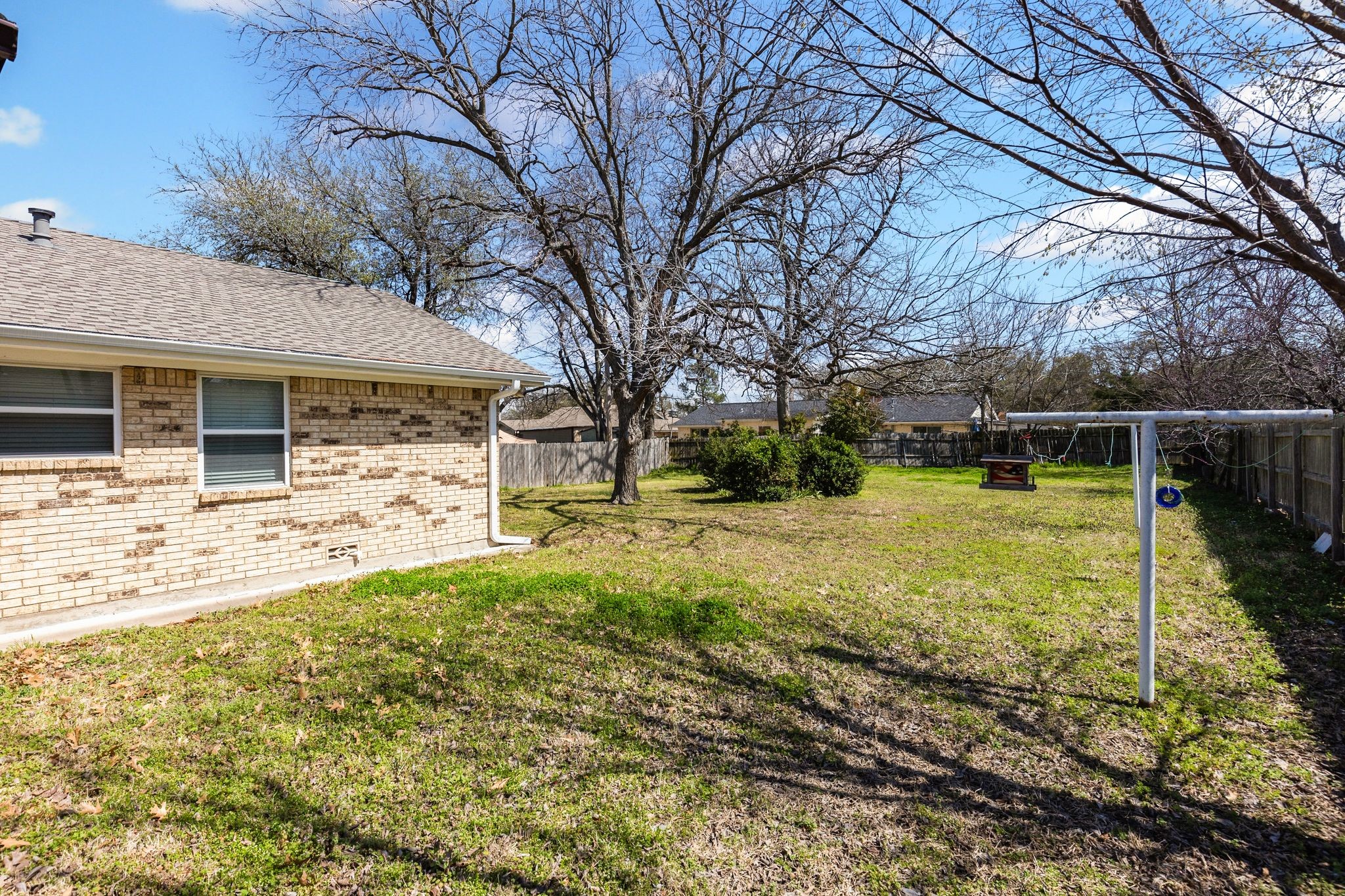 6417 Stonewall Street