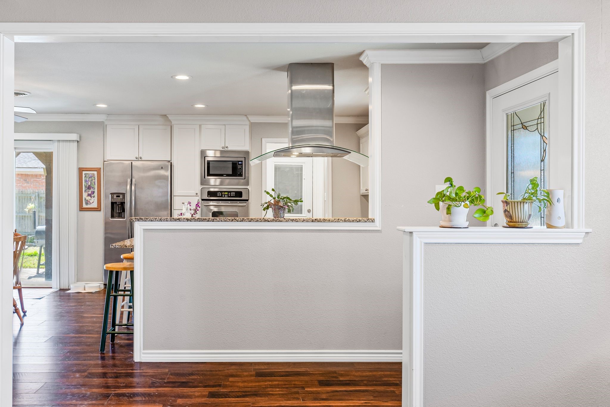 6417 Stonewall Street