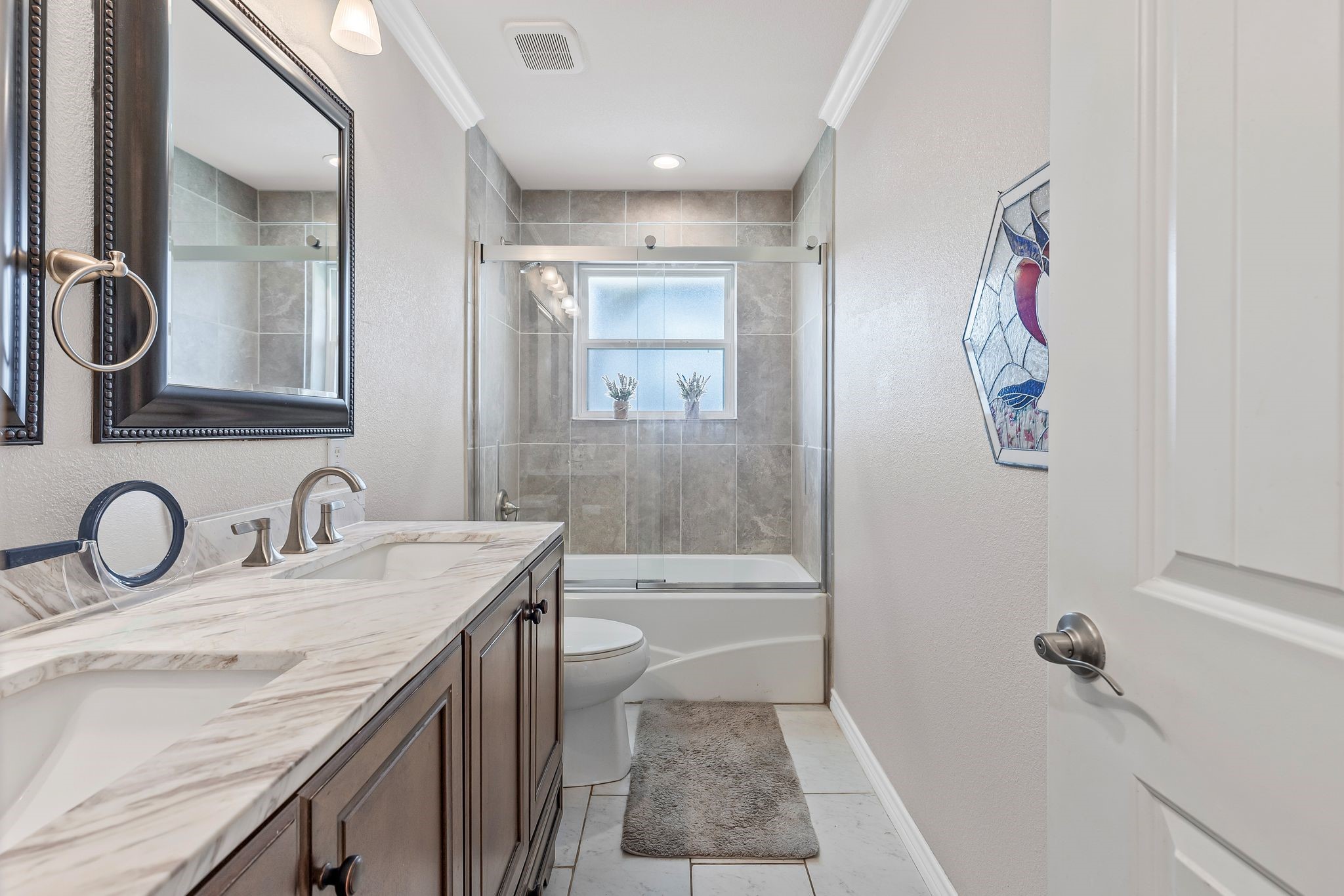 6417 Stonewall Street