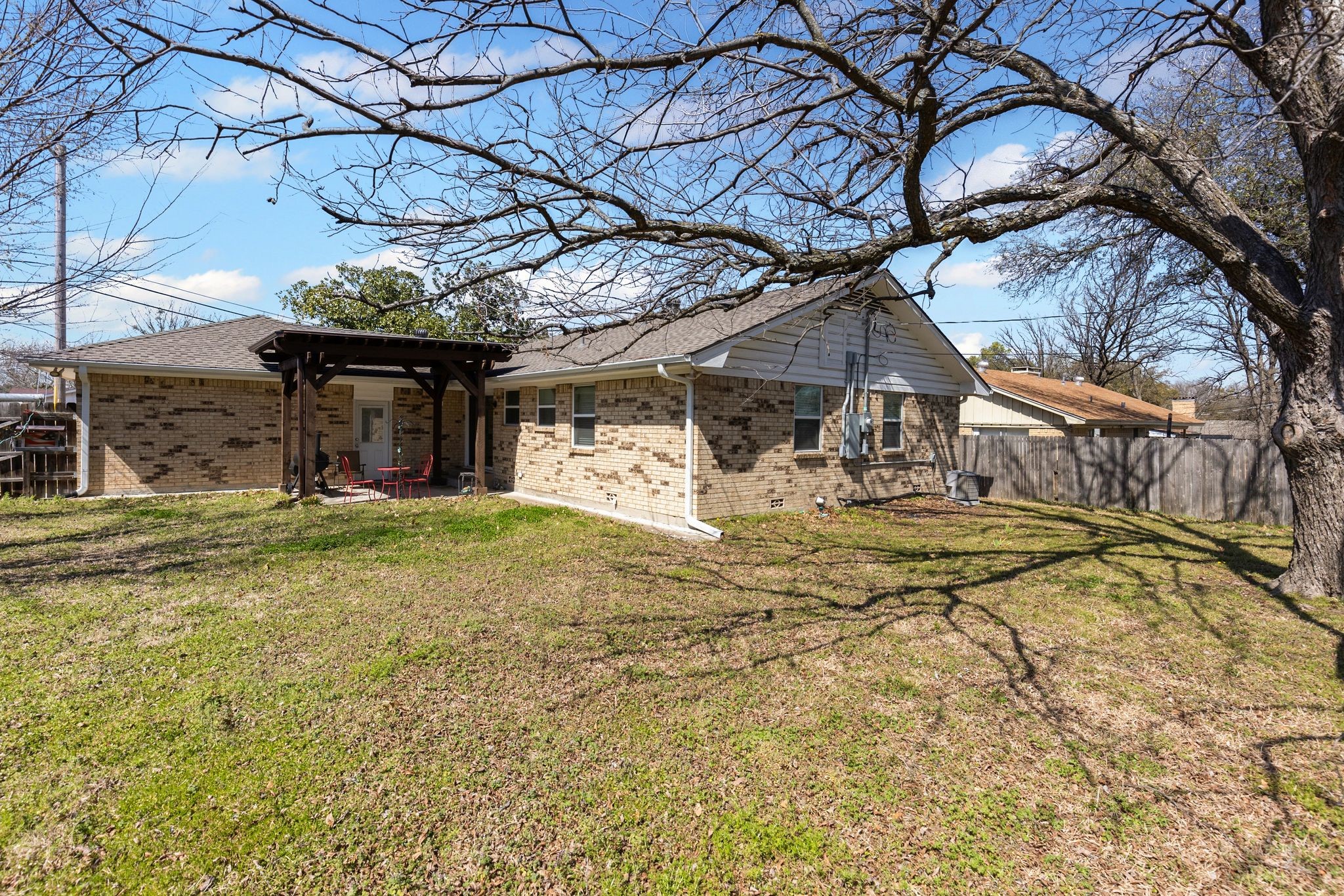 6417 Stonewall Street