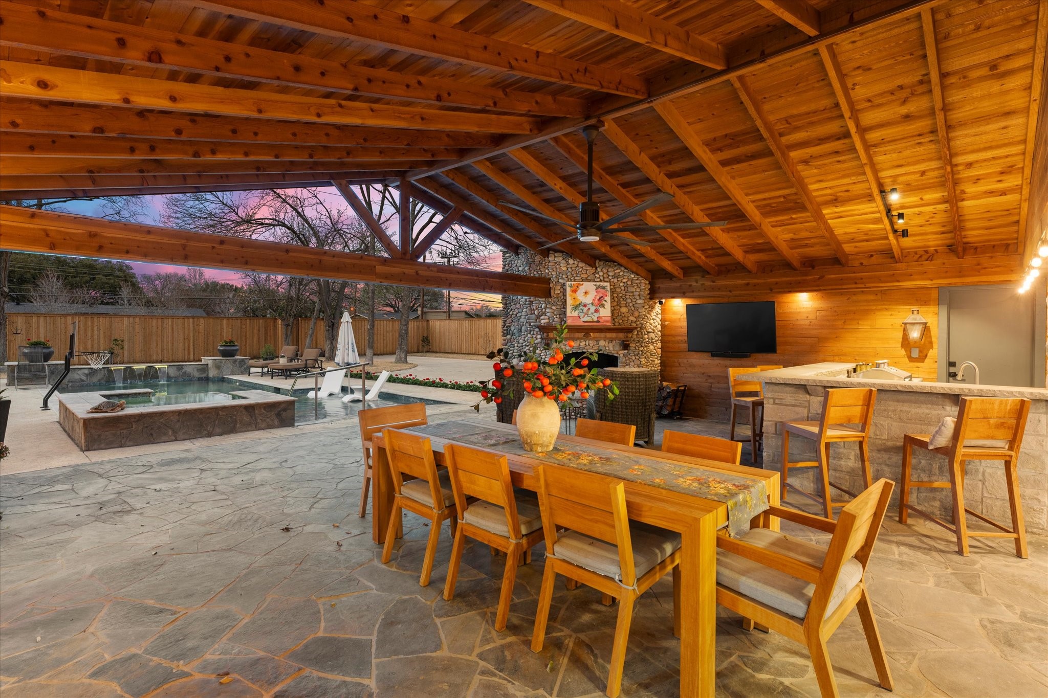 5505 Northaven Road