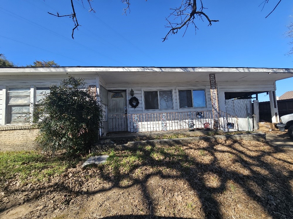 2325 E Union Bower Road
