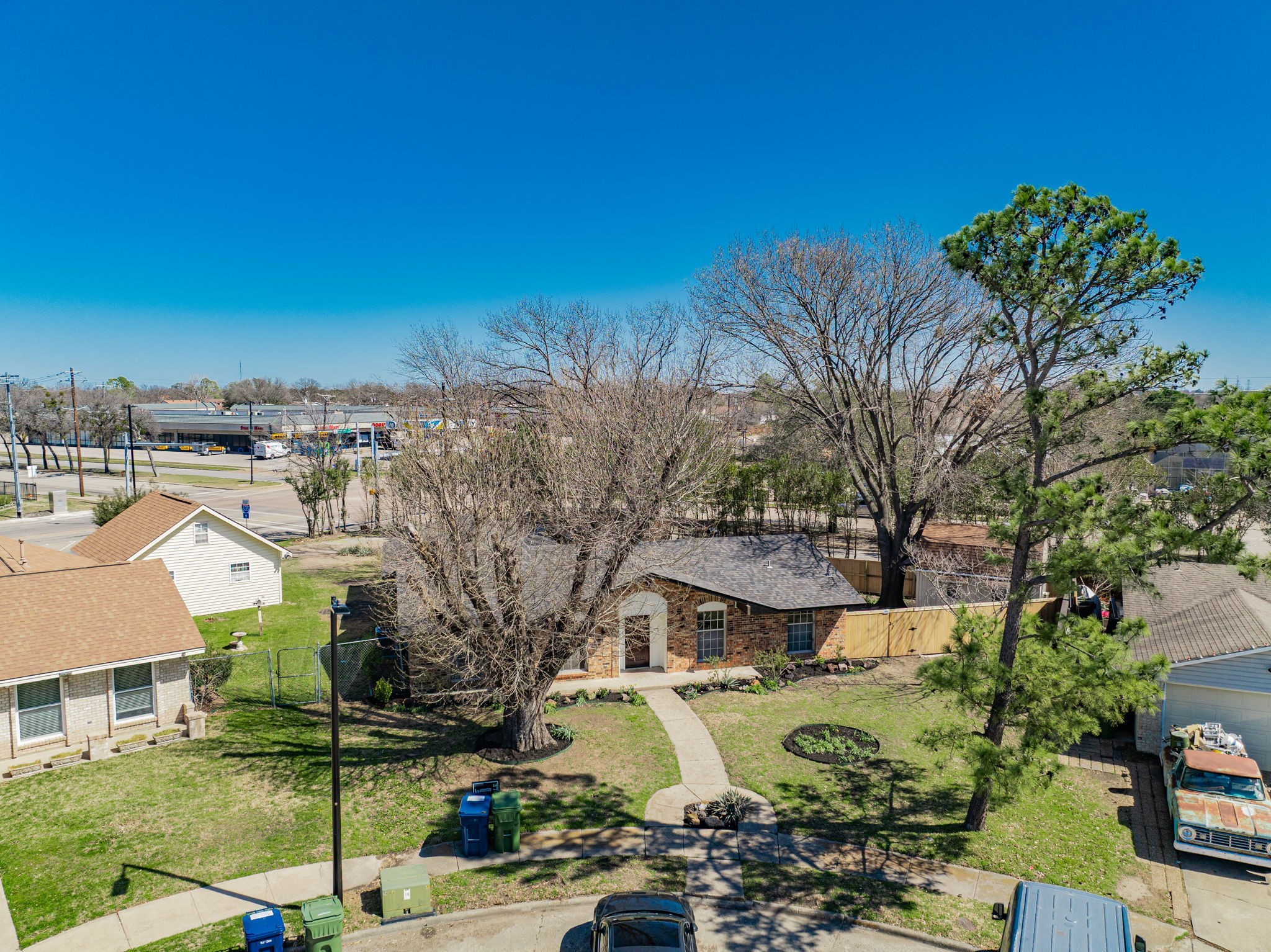 910 Hudson Drive