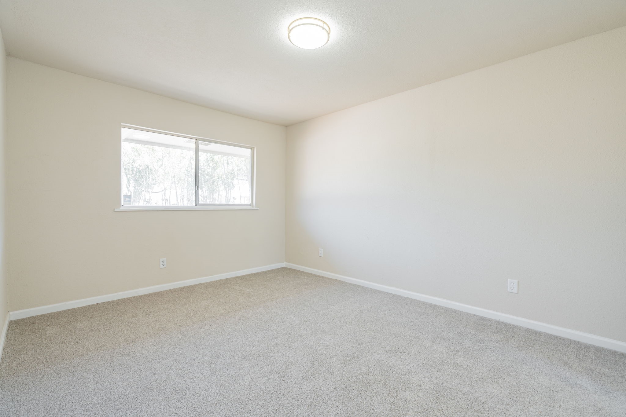 910 Hudson Drive