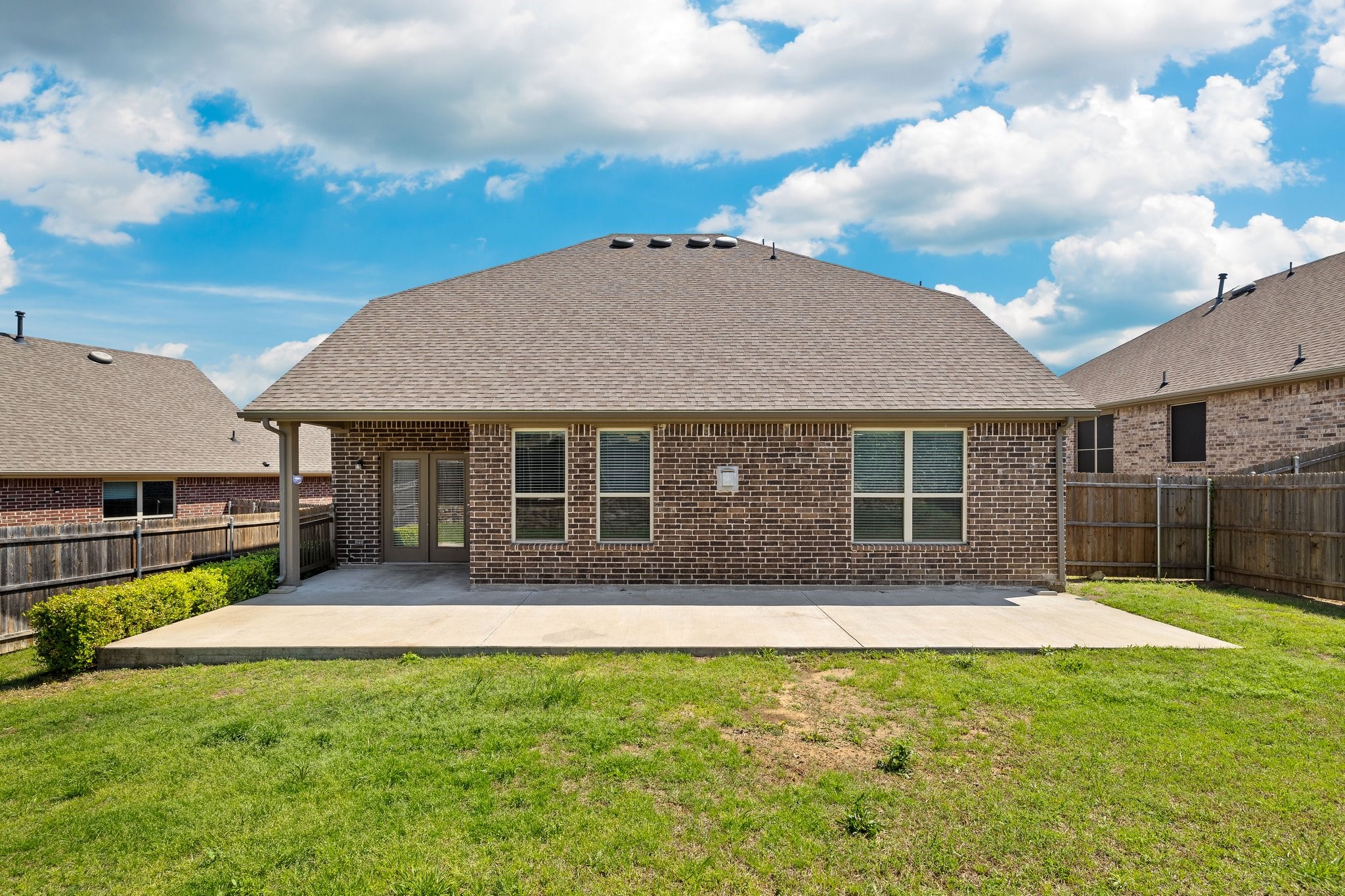 1623 Deer Field Lane