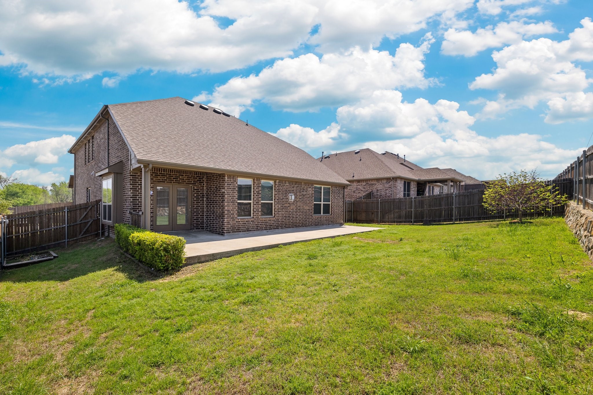 1623 Deer Field Lane