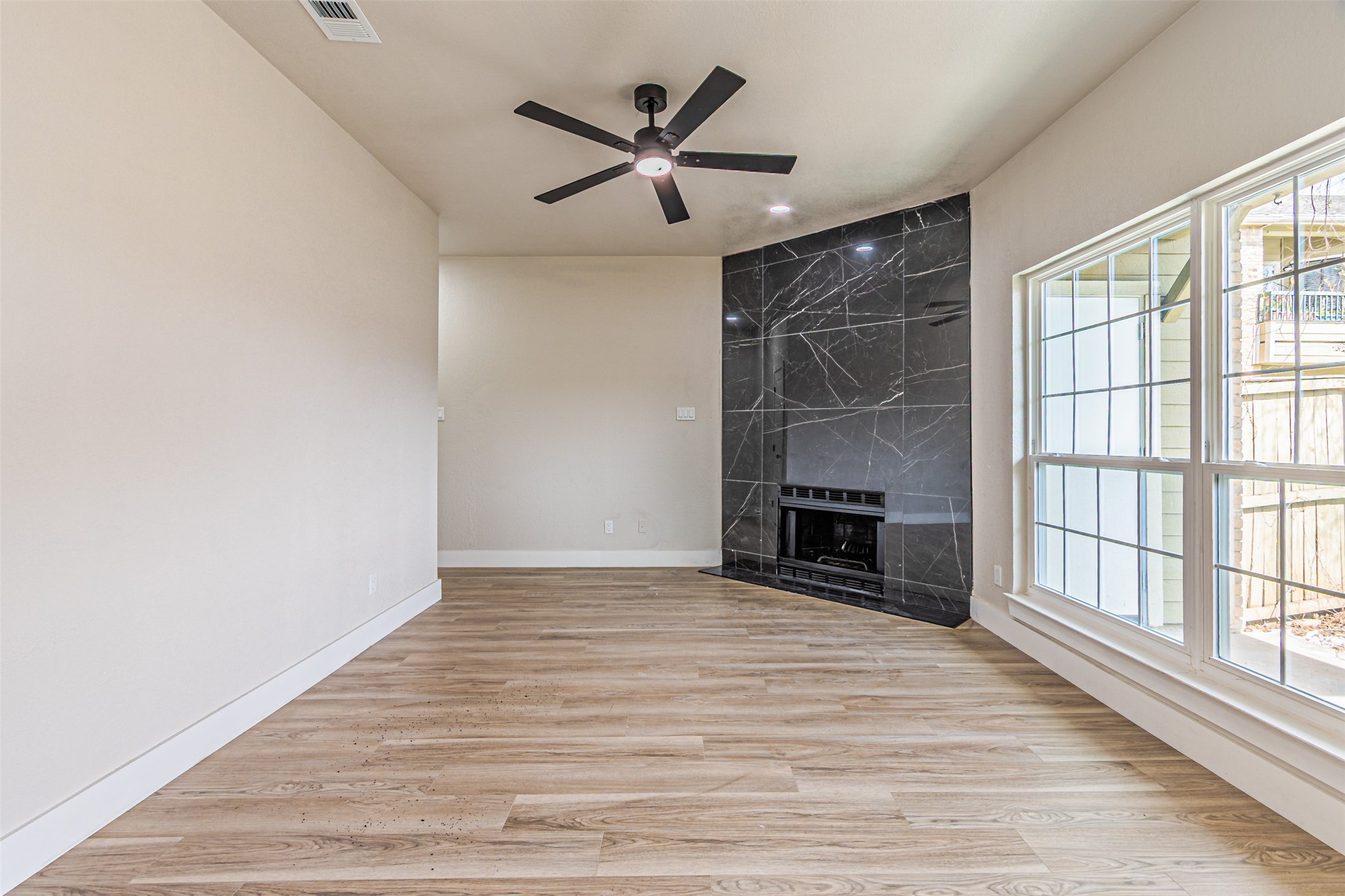 4107 Esters Road 807