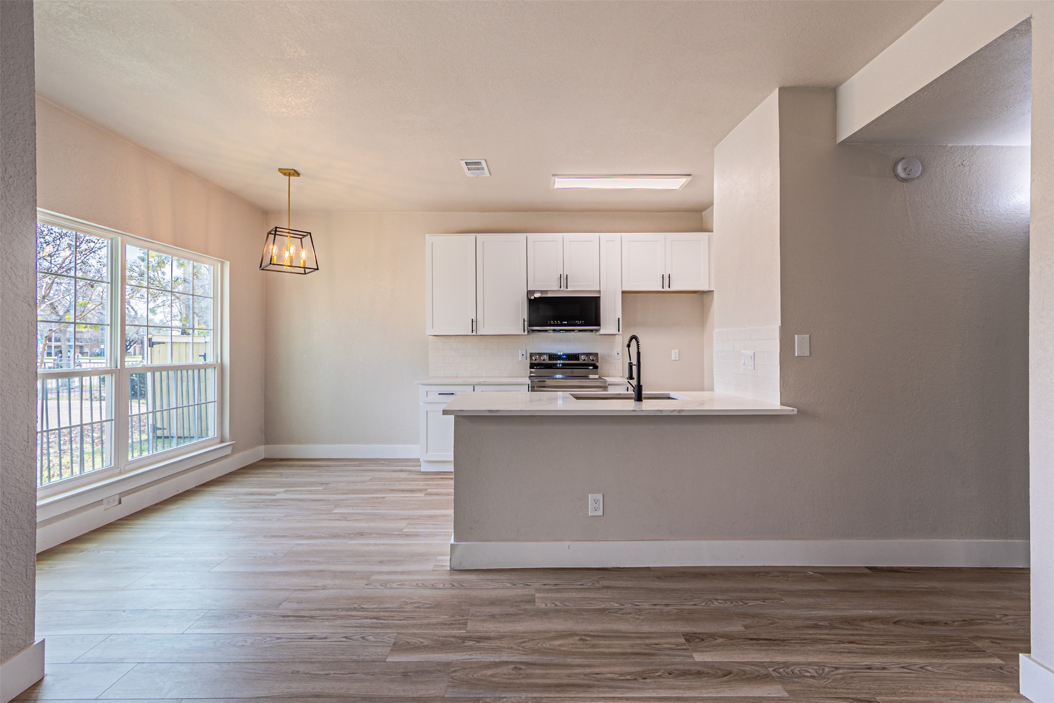4107 Esters Road 807