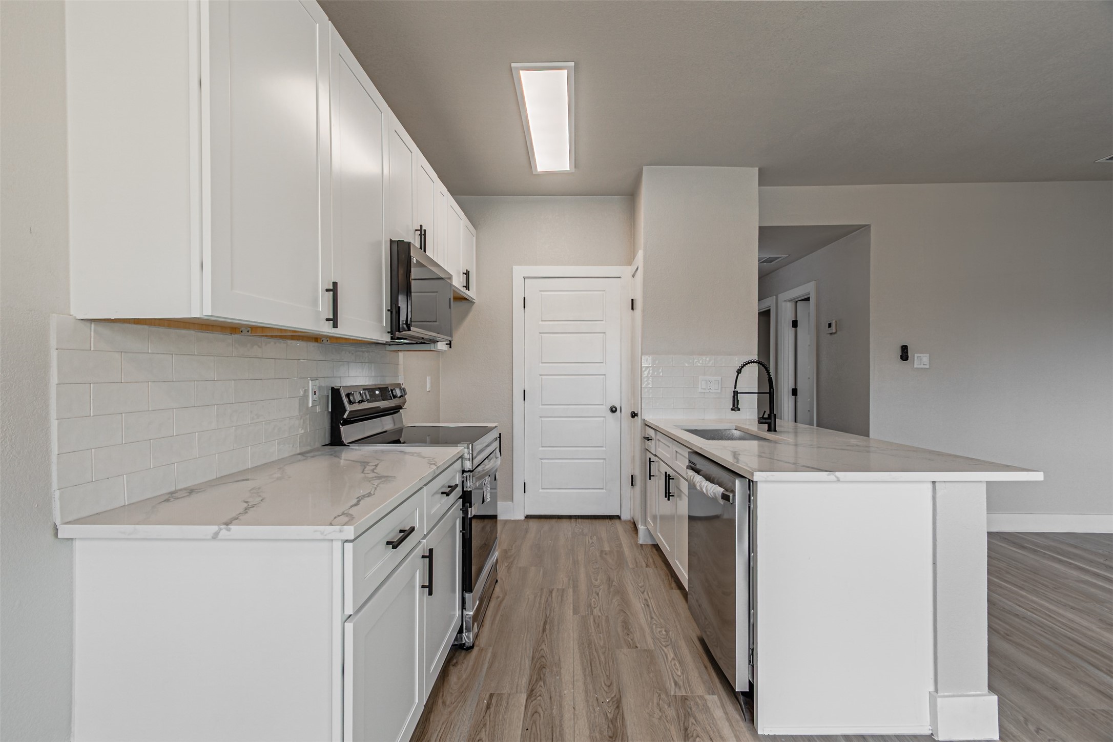 4107 Esters Road 807