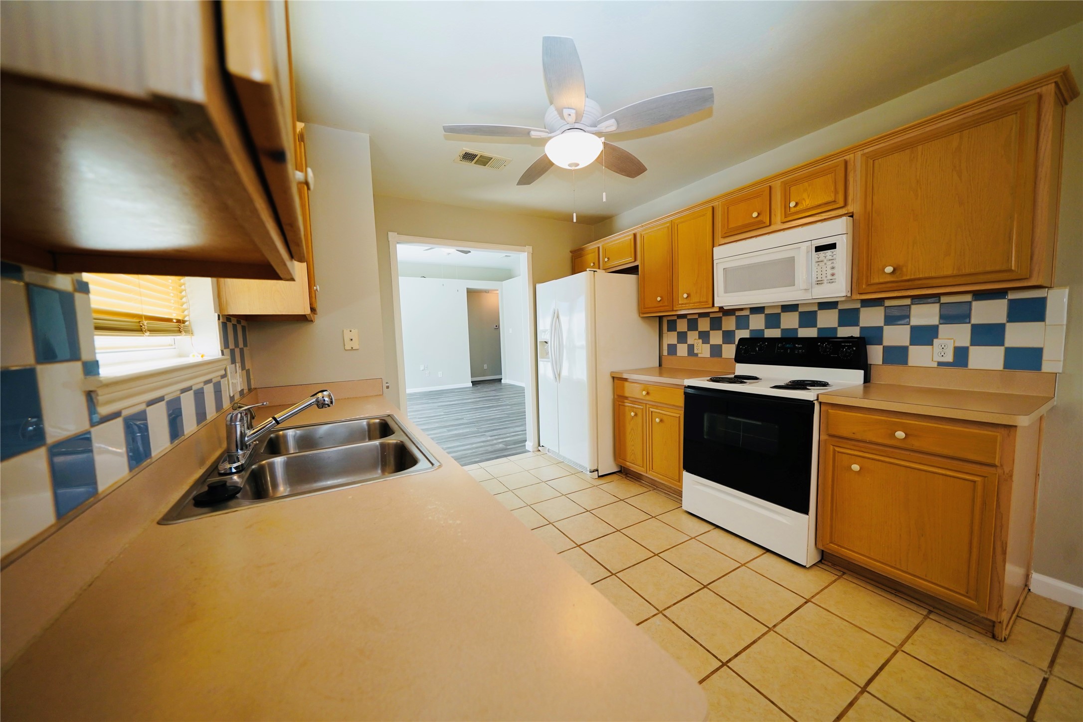 1625 Kelly Lane