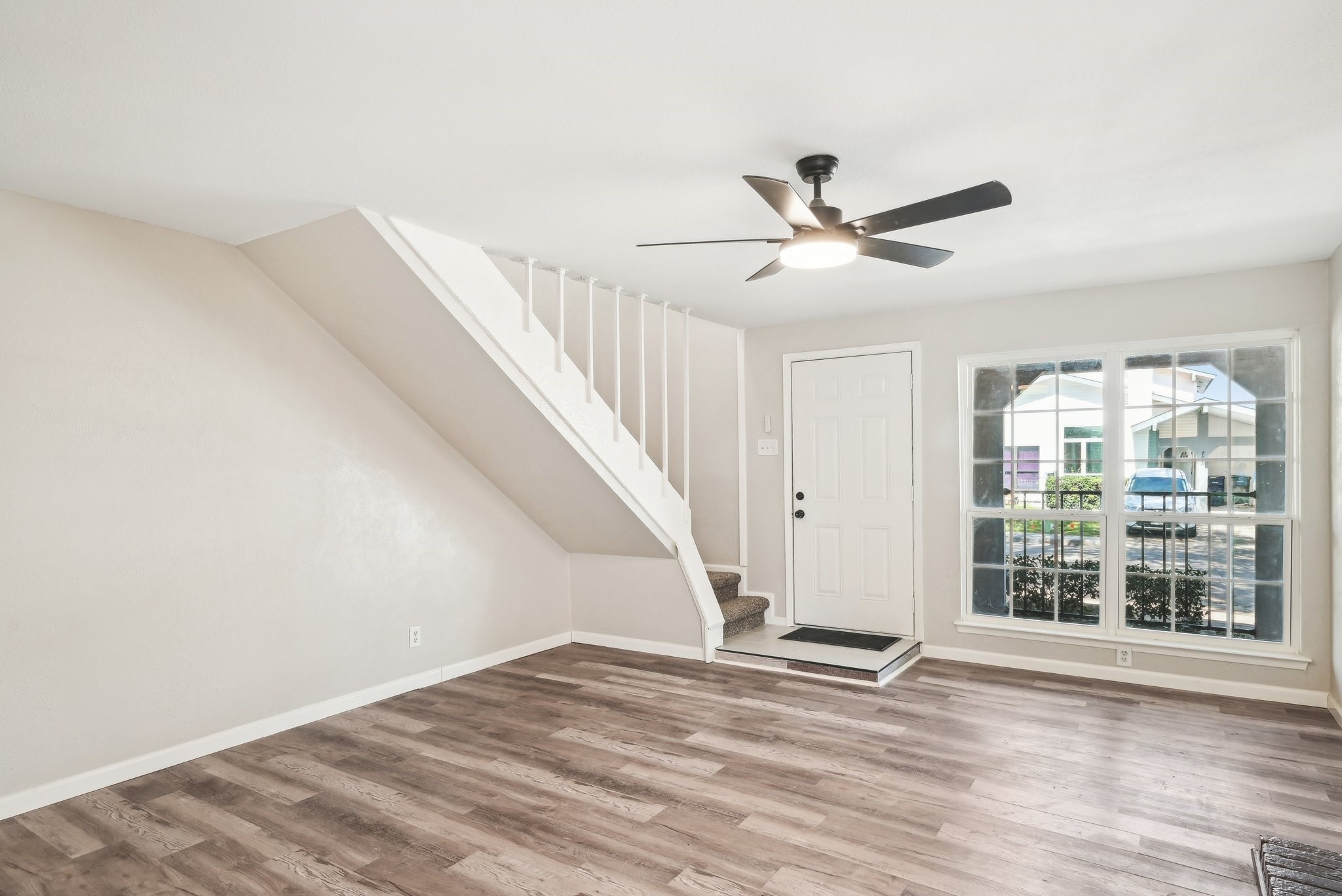 734 Ticonderoga Drive