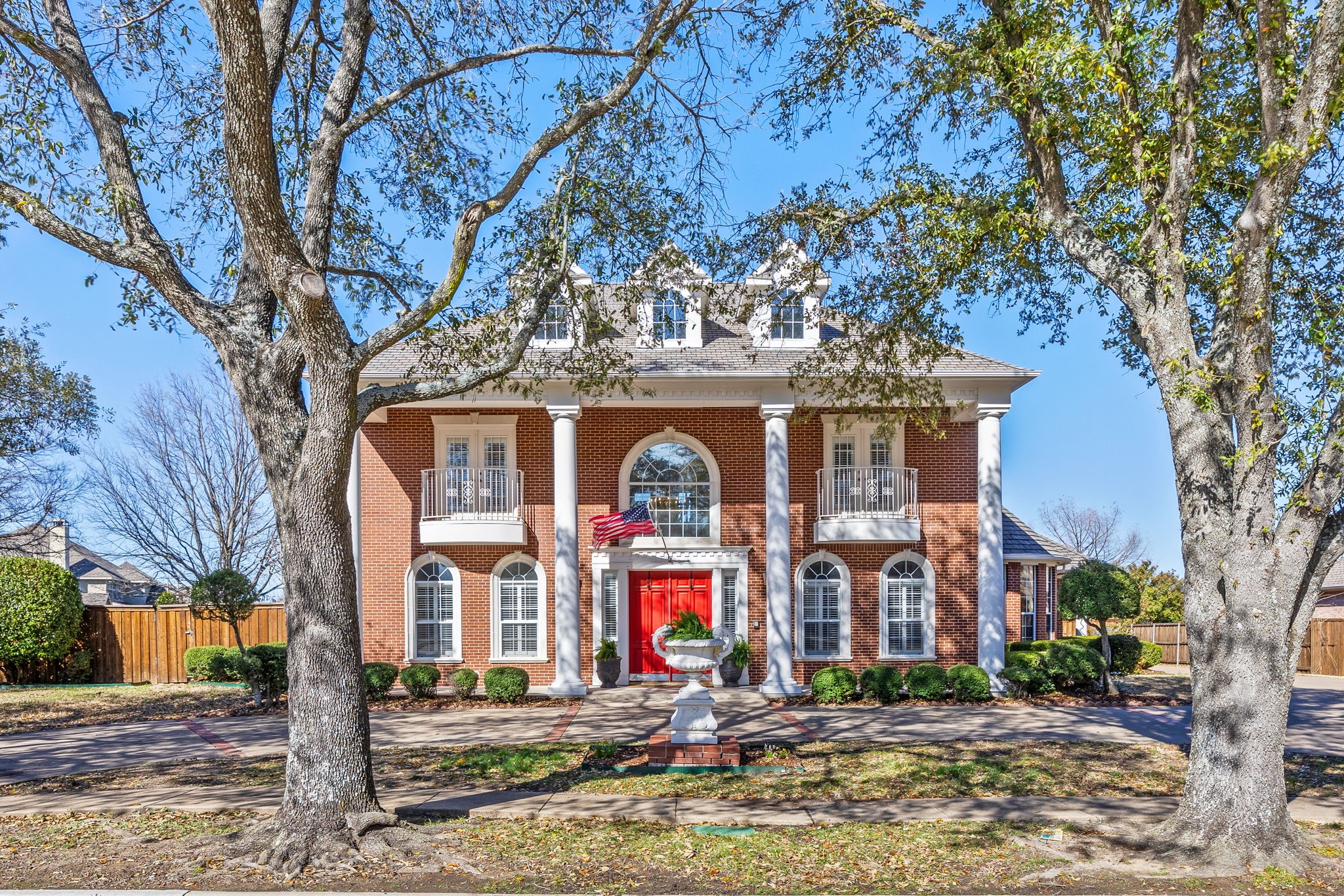 117 Country Club Drive
