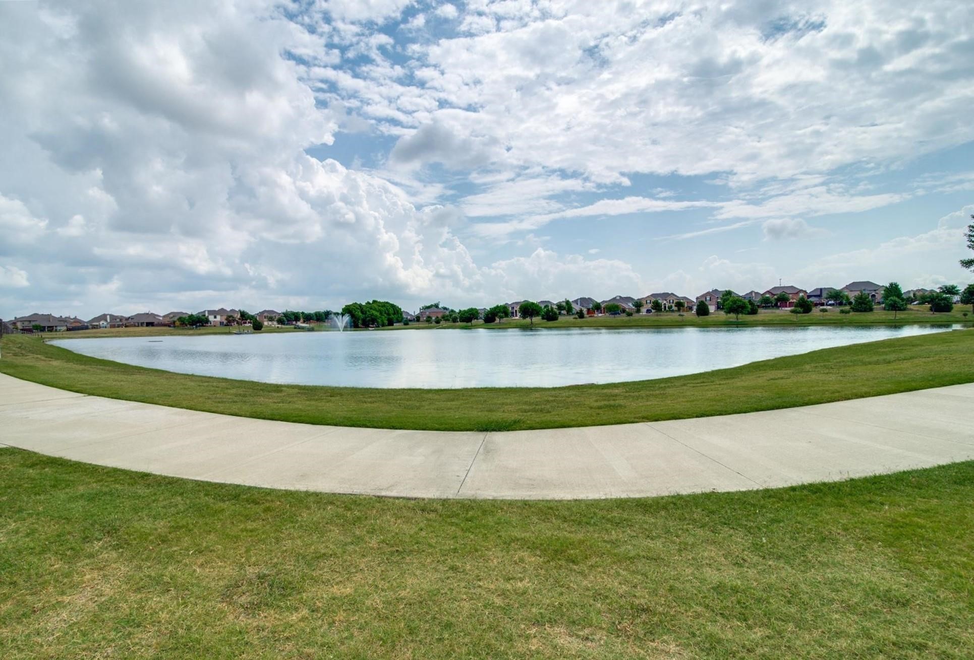 2816 Quarter Horse Lane