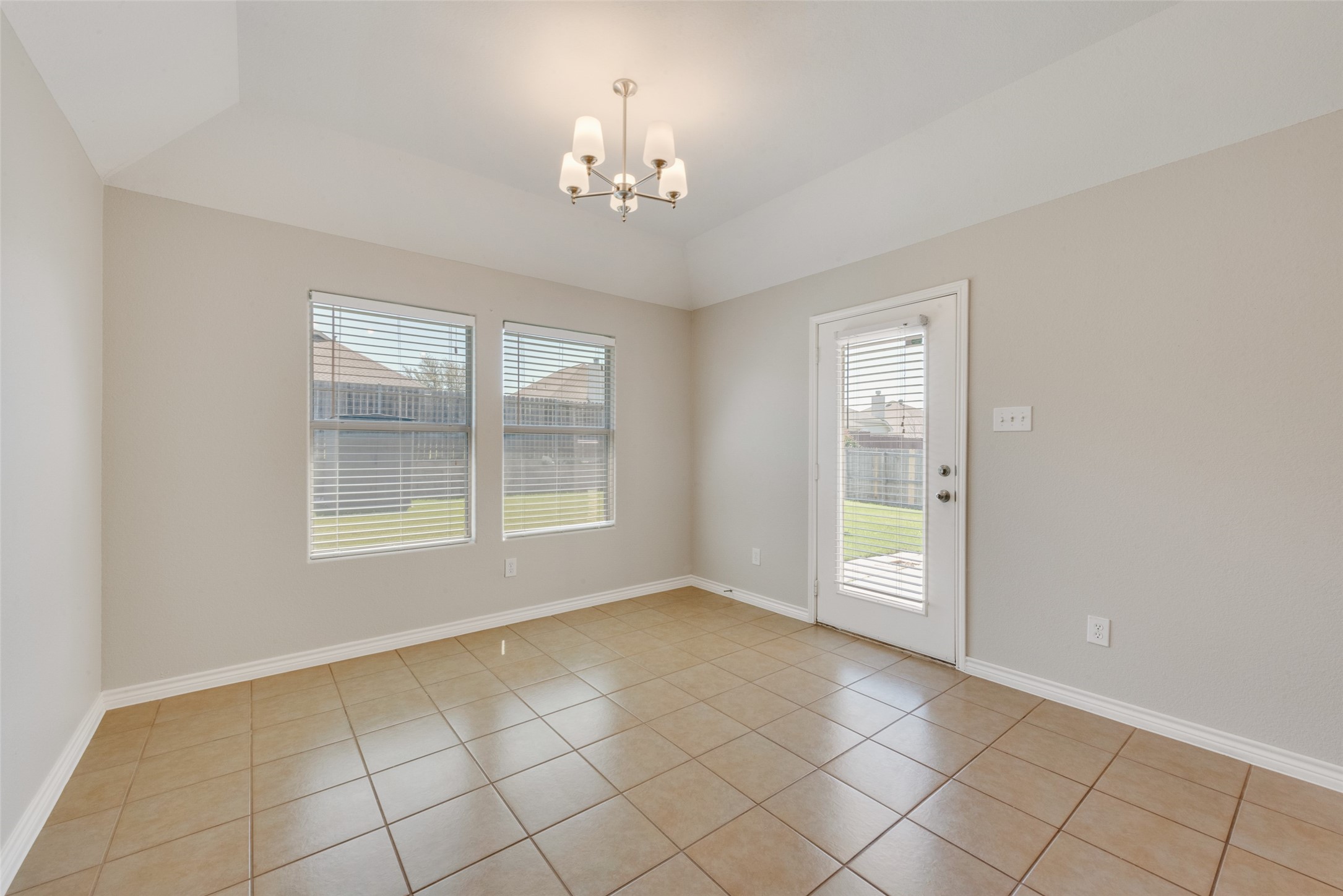 2816 Quarter Horse Lane