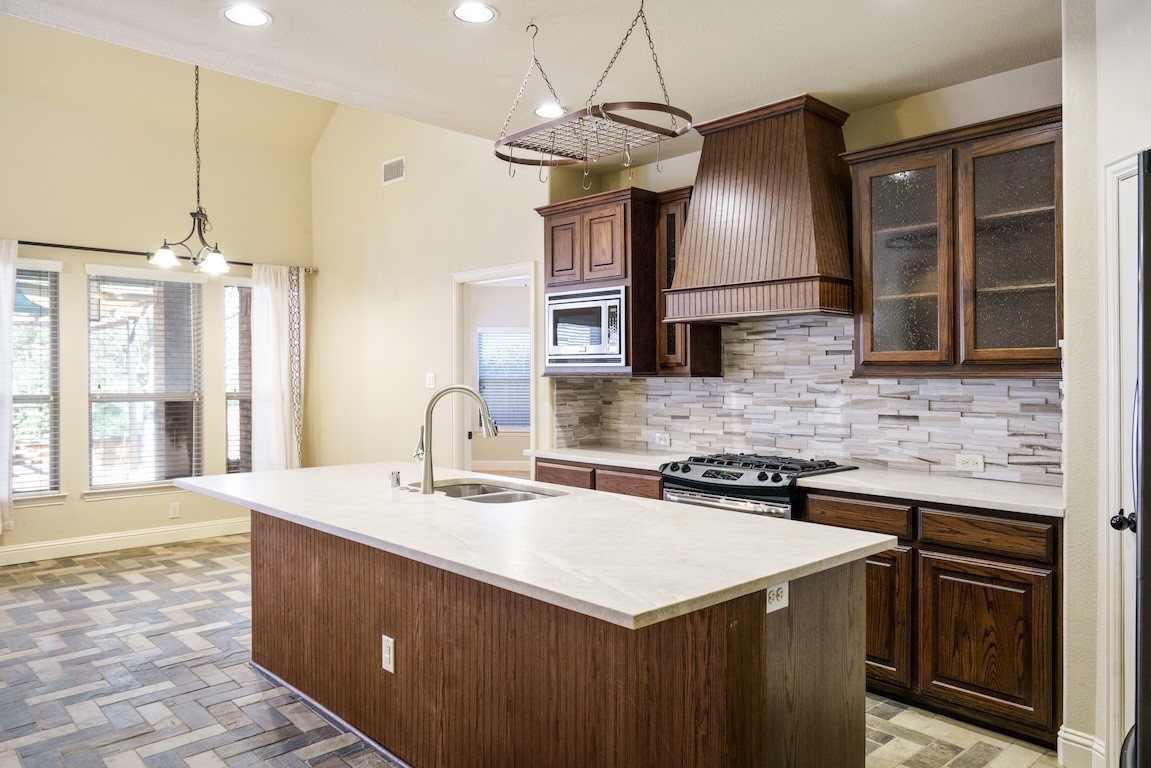 6523 Prairie Flower Trail