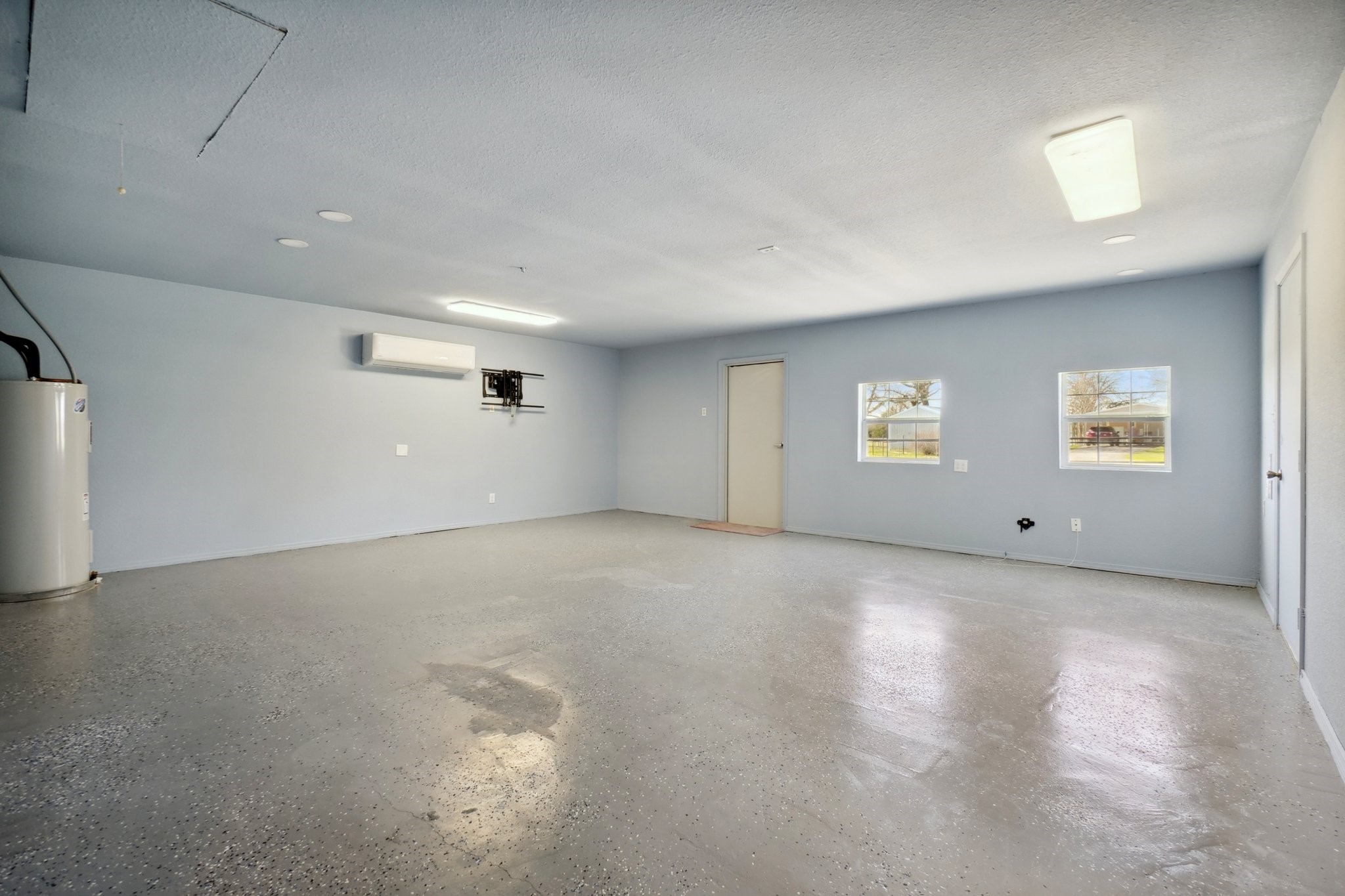 8931 County Road 313