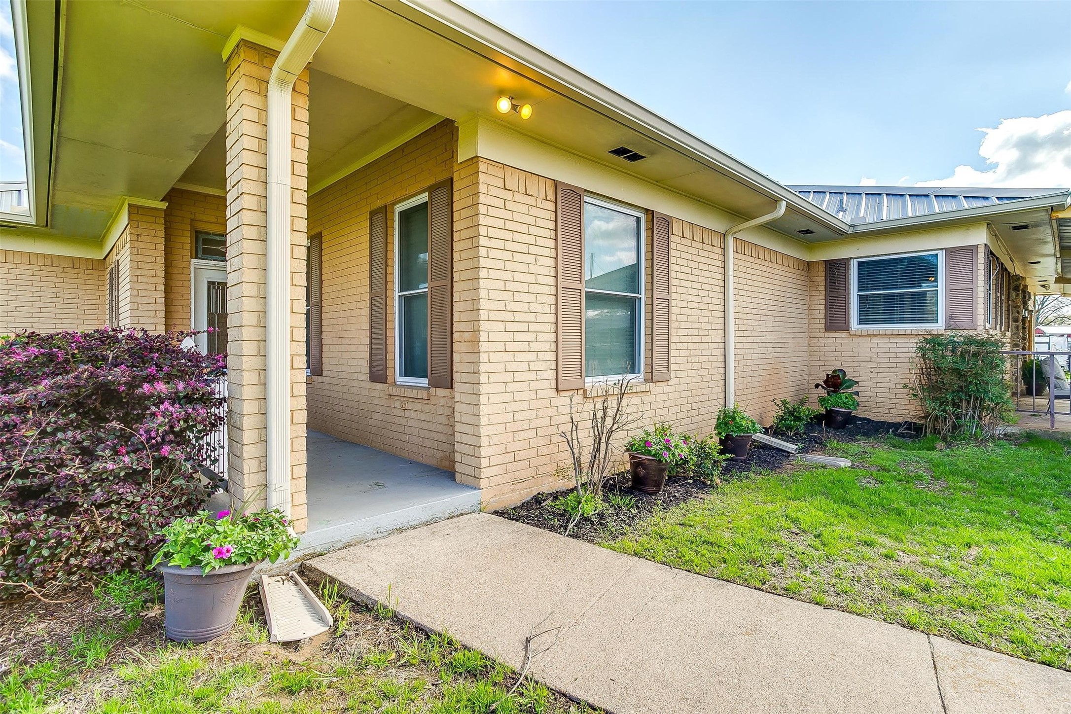 8931 County Road 313