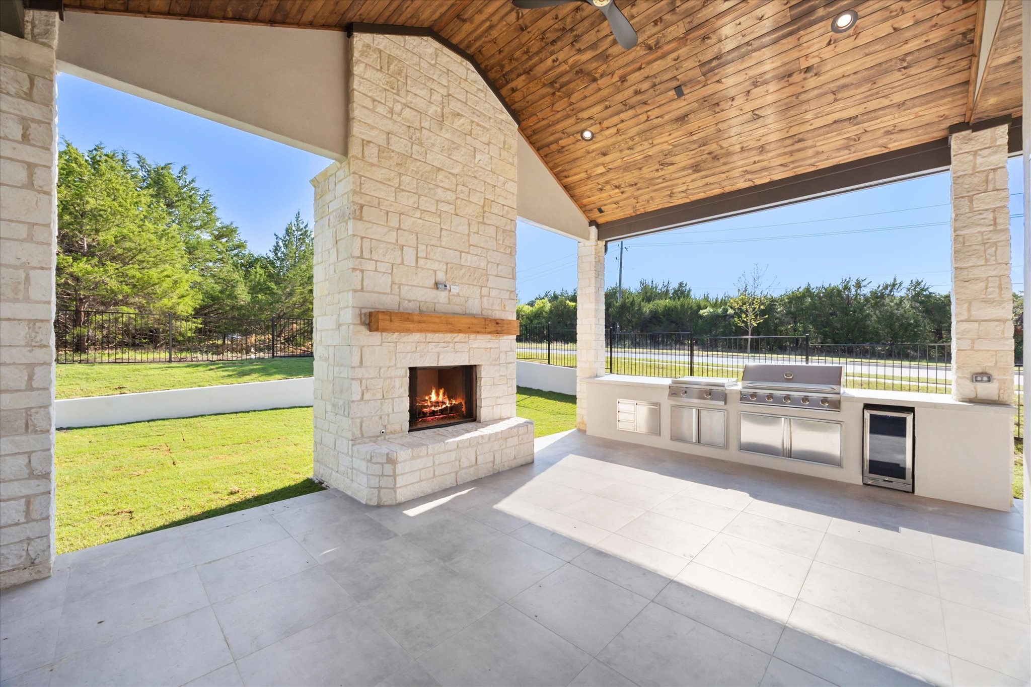 306 Broadmoor Drive