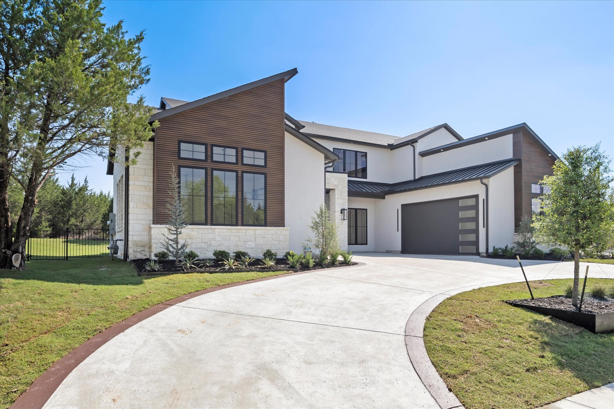306 Broadmoor Drive