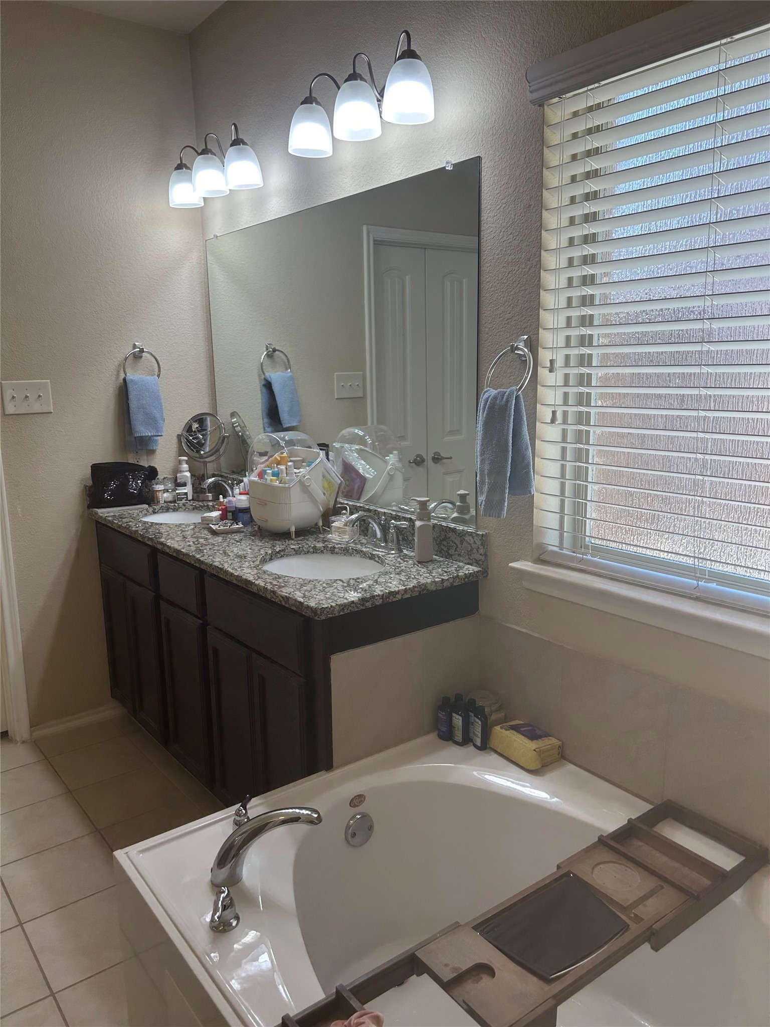 9845 Fox Squirrel Trail