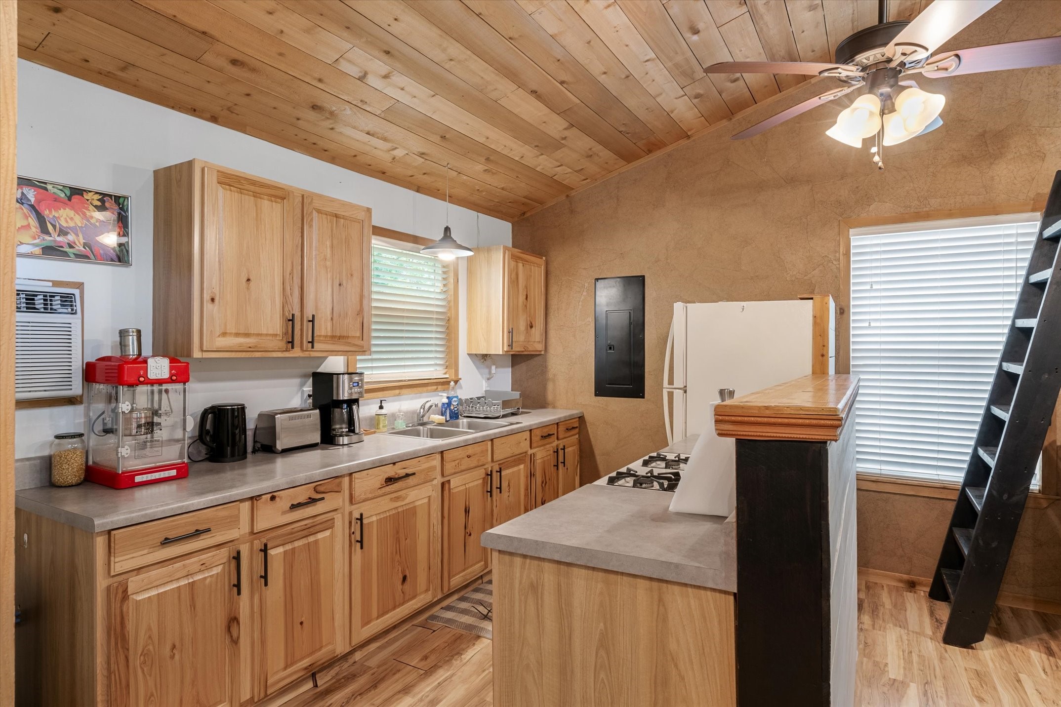 10500 County Road 1205