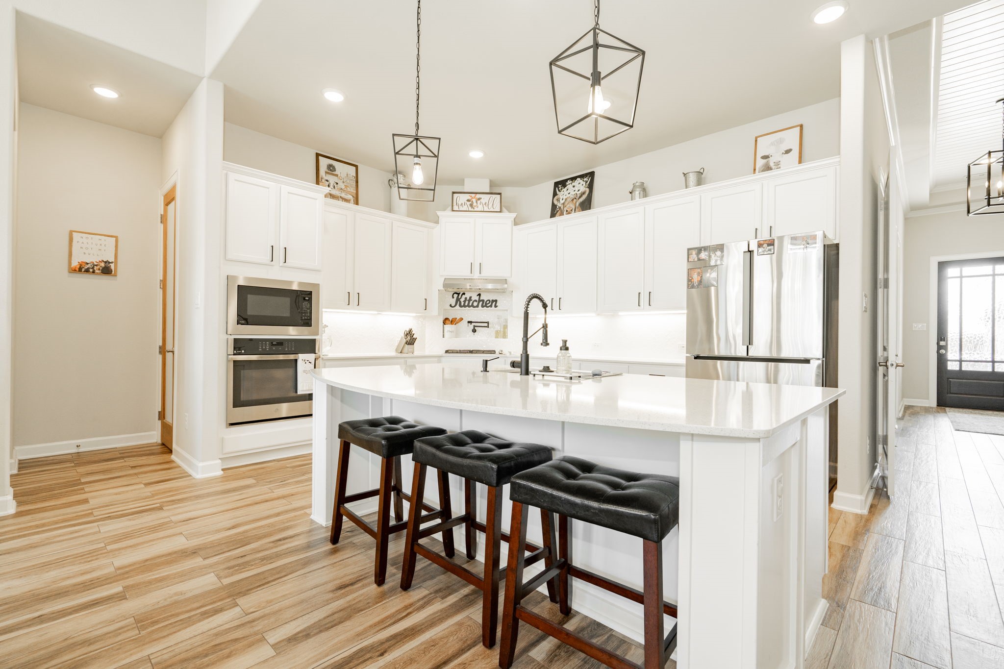 1906 Sicilia Lane