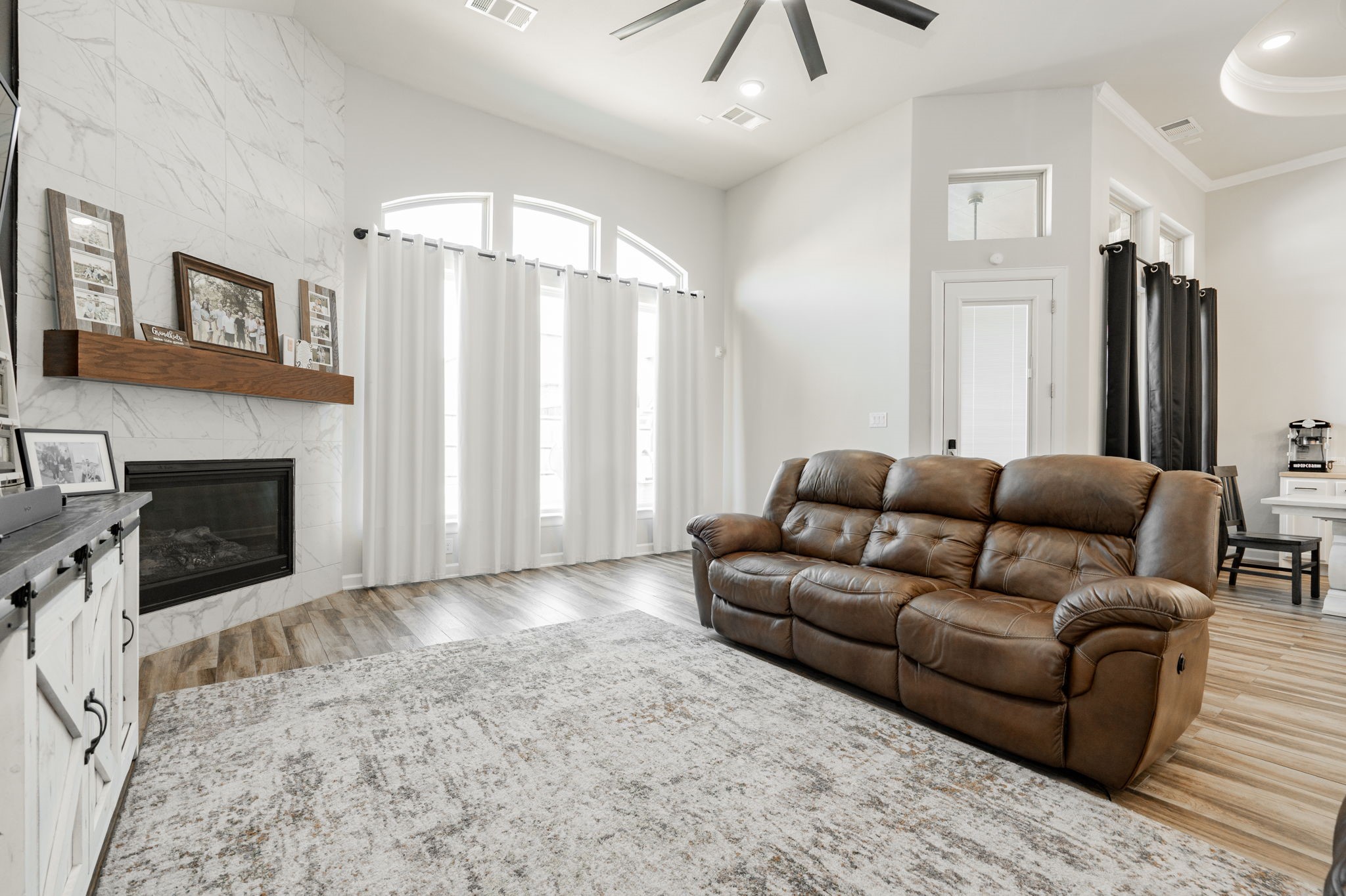 1906 Sicilia Lane