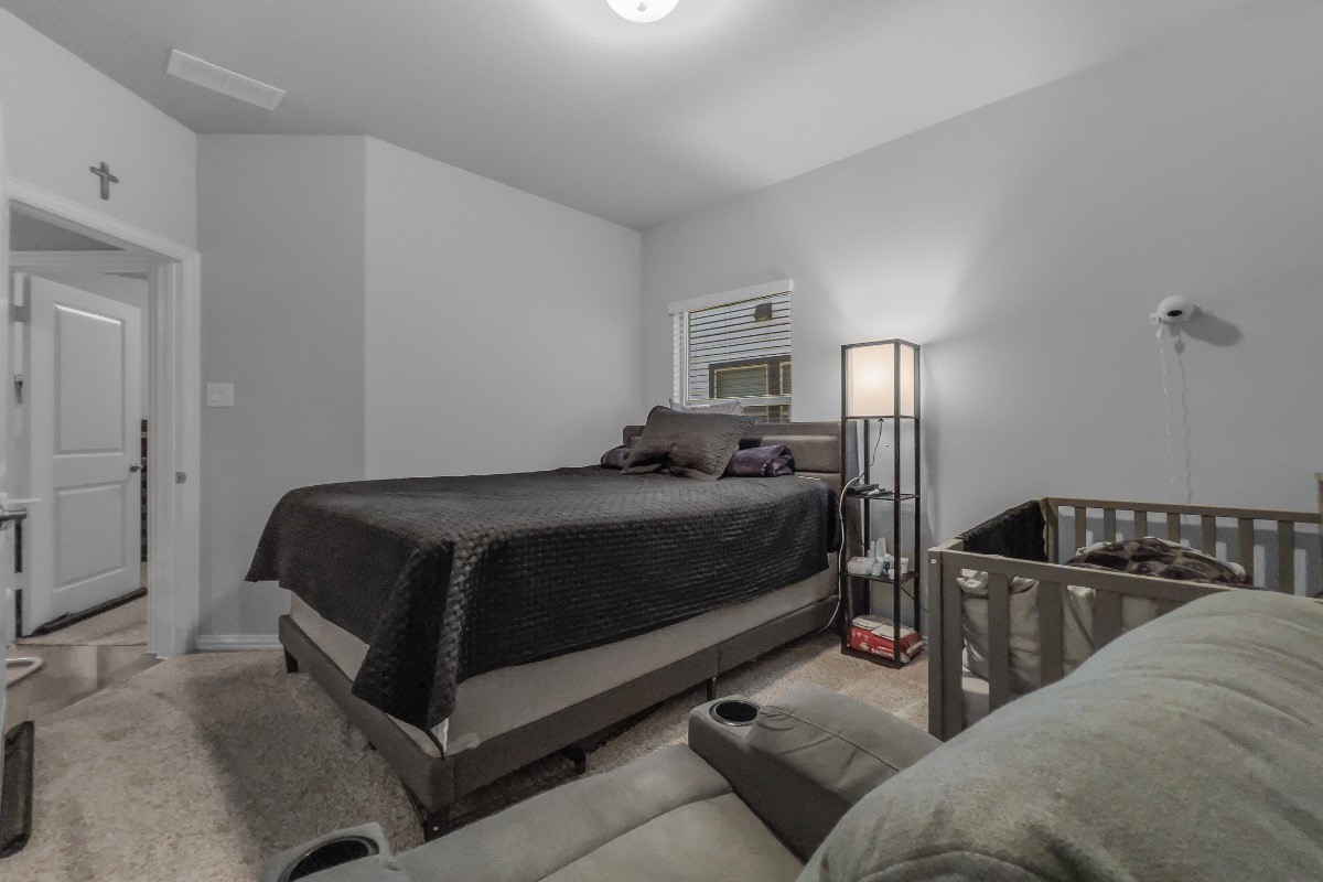 1805 Ash Oak Lane