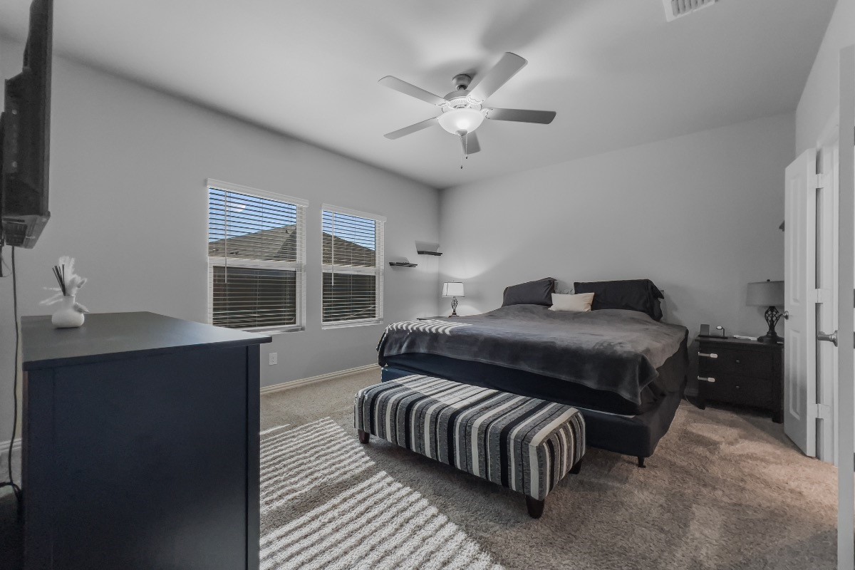 1805 Ash Oak Lane