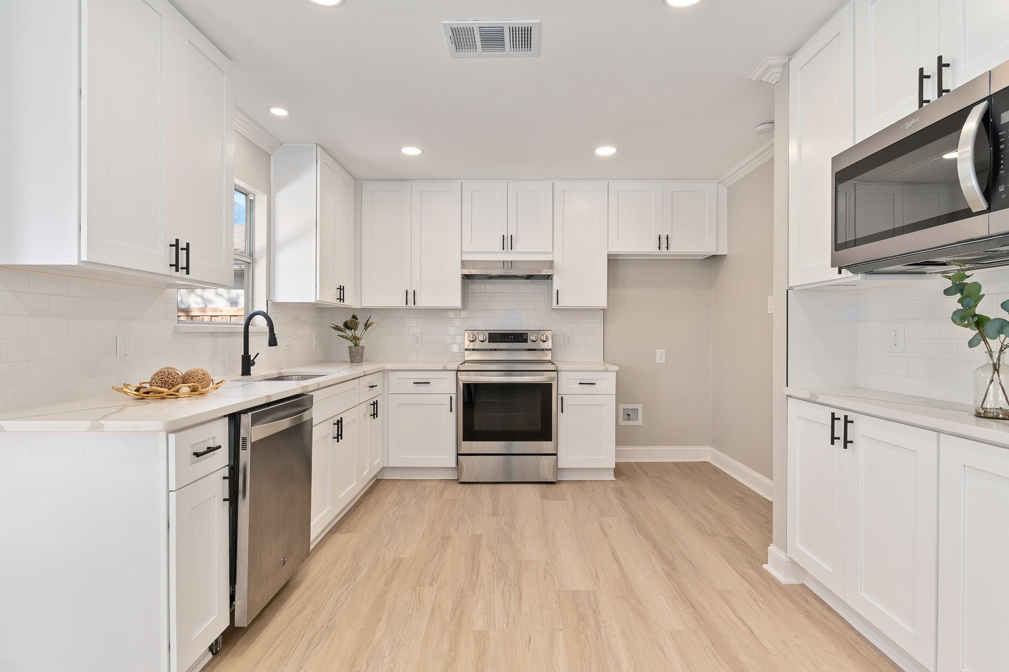 6313 Marvin Gardens