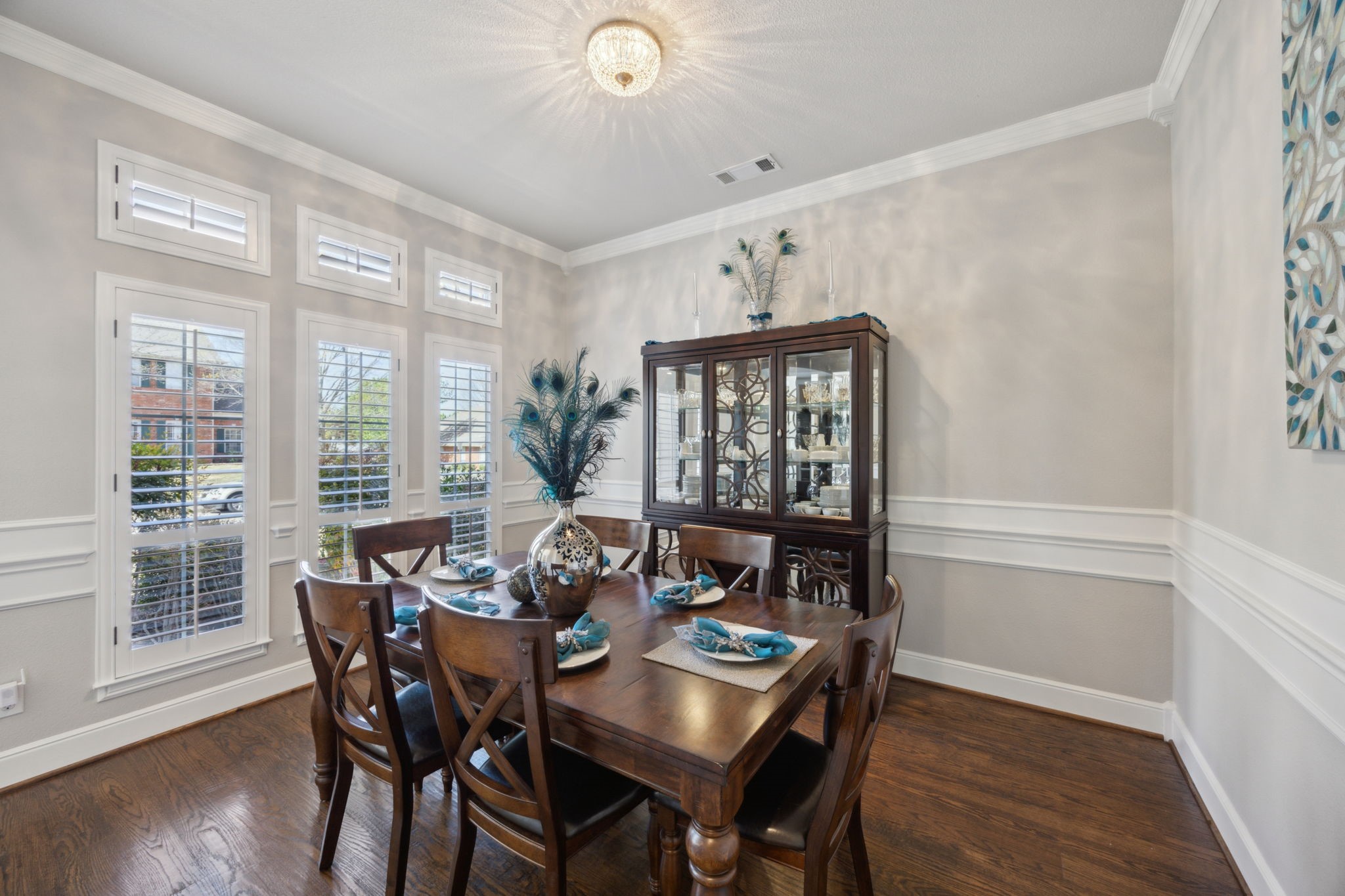 2937 Lago Vista Lane