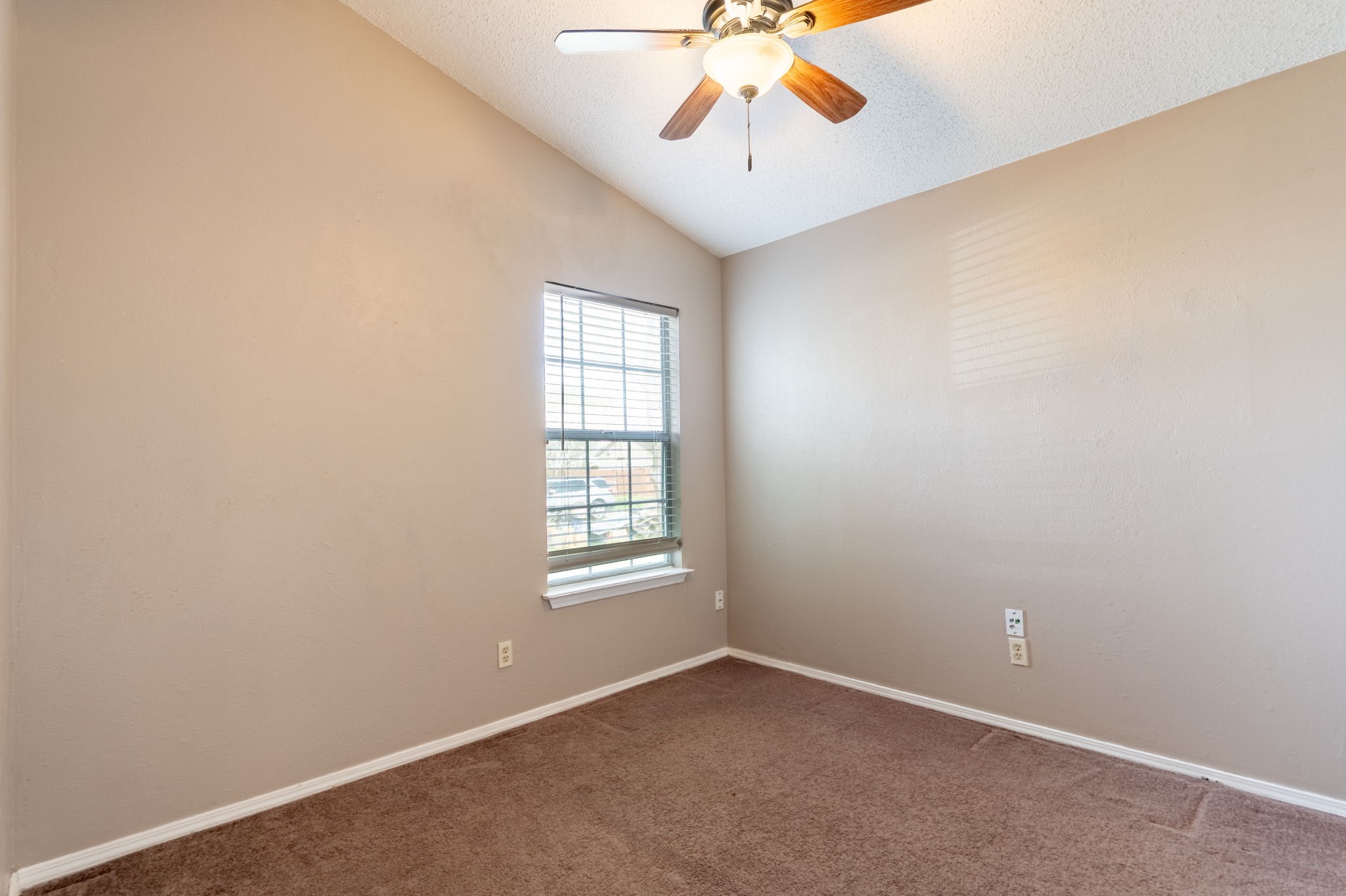 412 Pleasant Meadows Lane