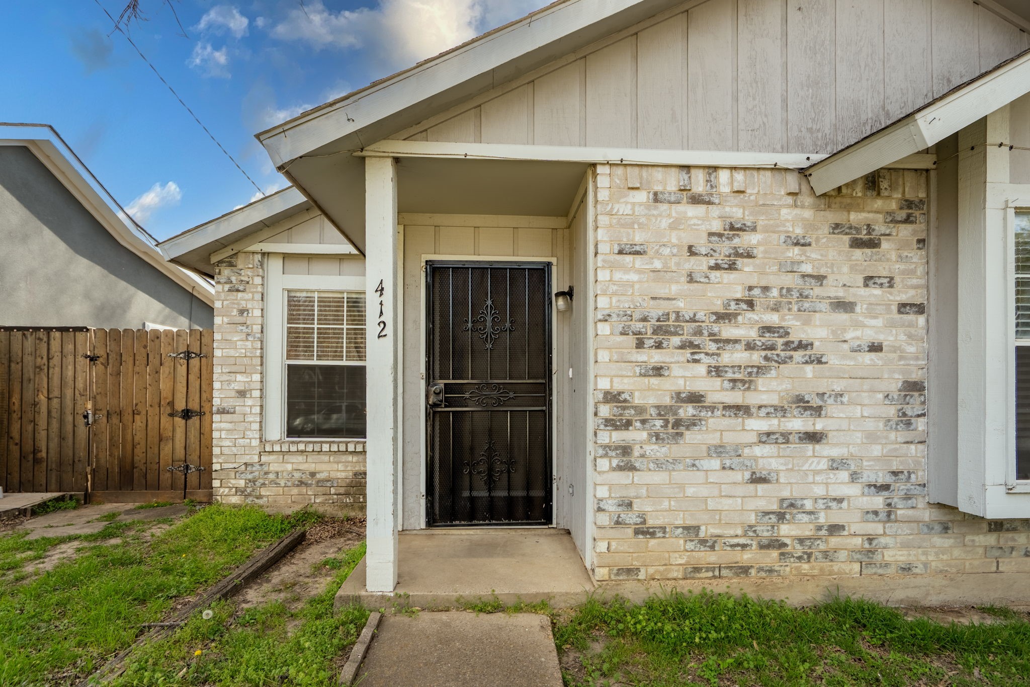 412 Pleasant Meadows Lane