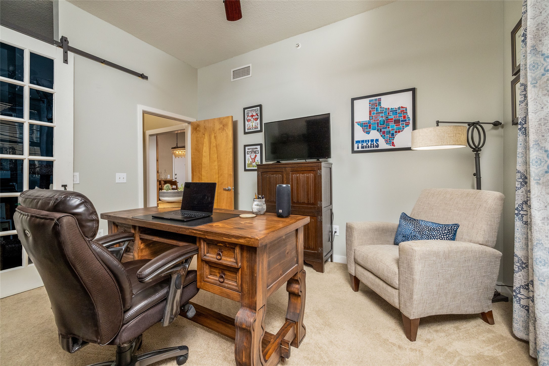 201 W Lancaster Avenue 221