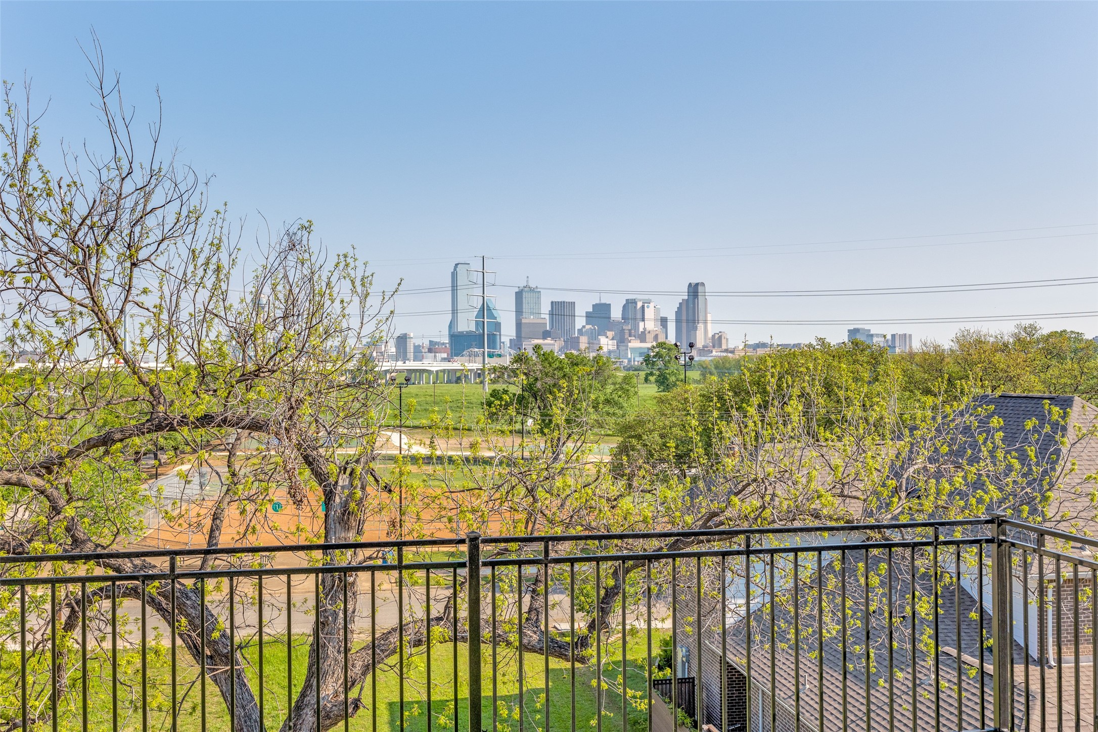 618 N Cliff