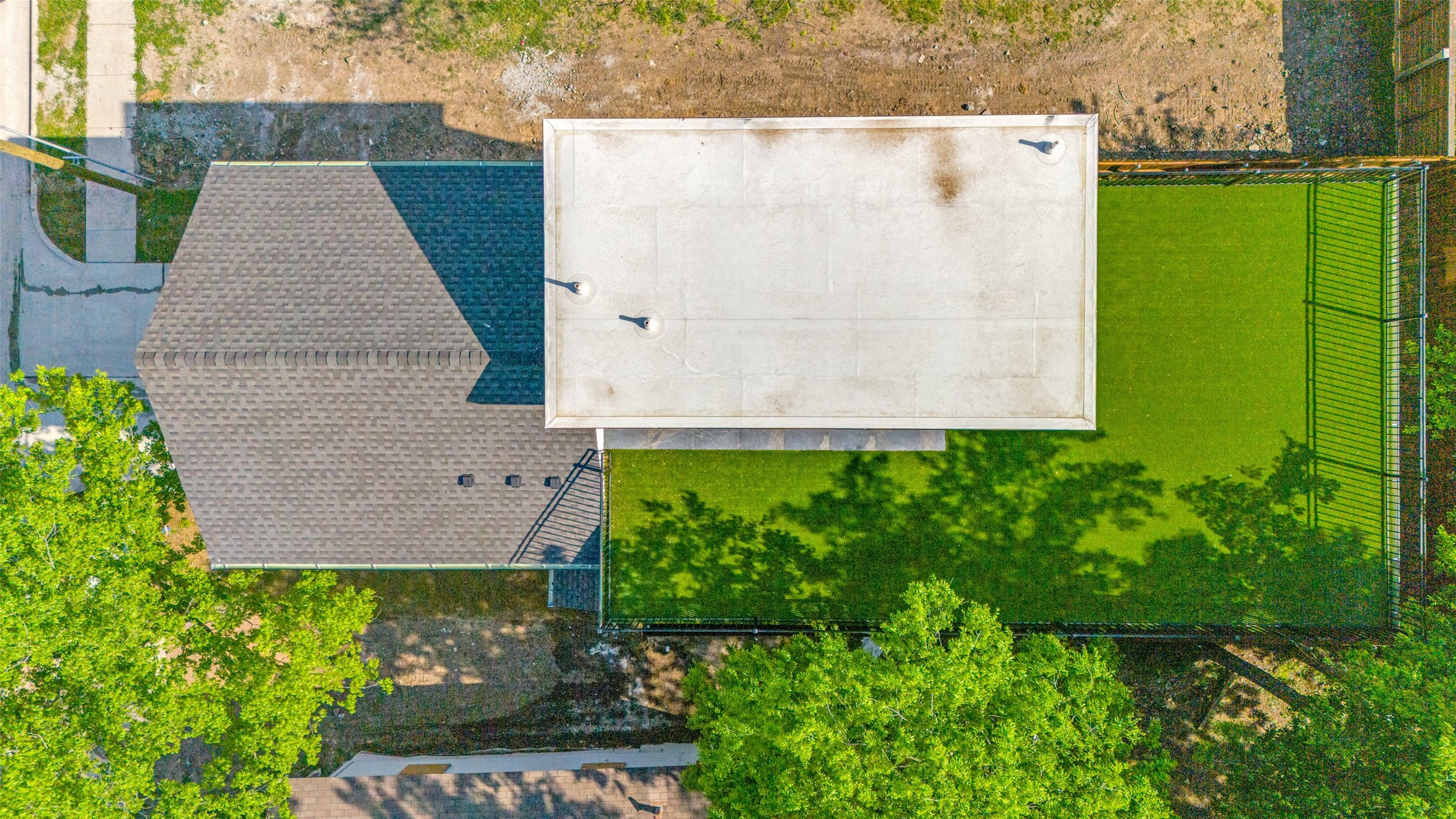 618 N Cliff