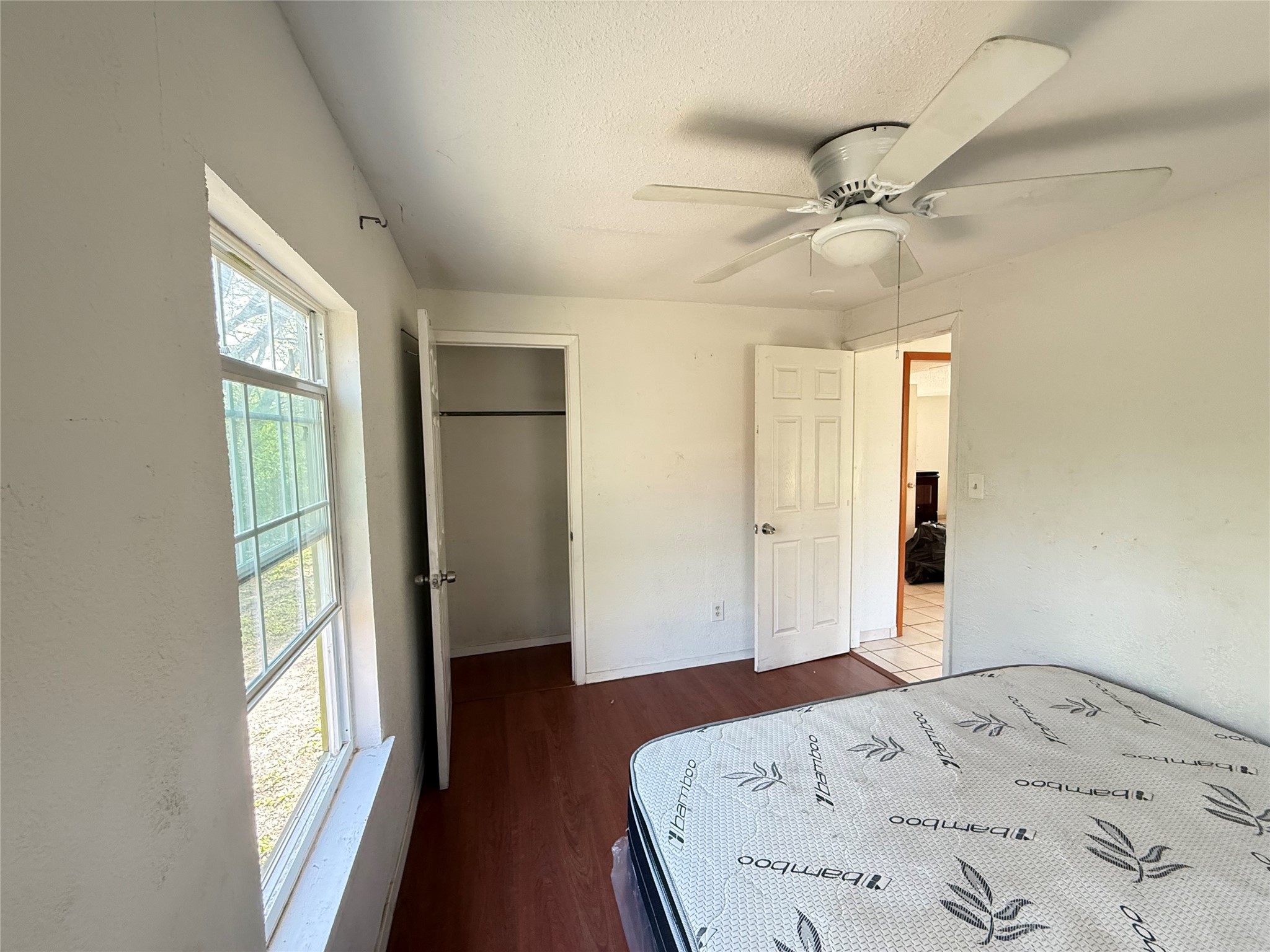 4249 Elkins