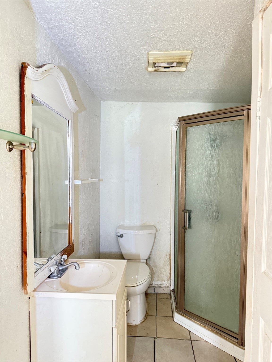 4249 Elkins