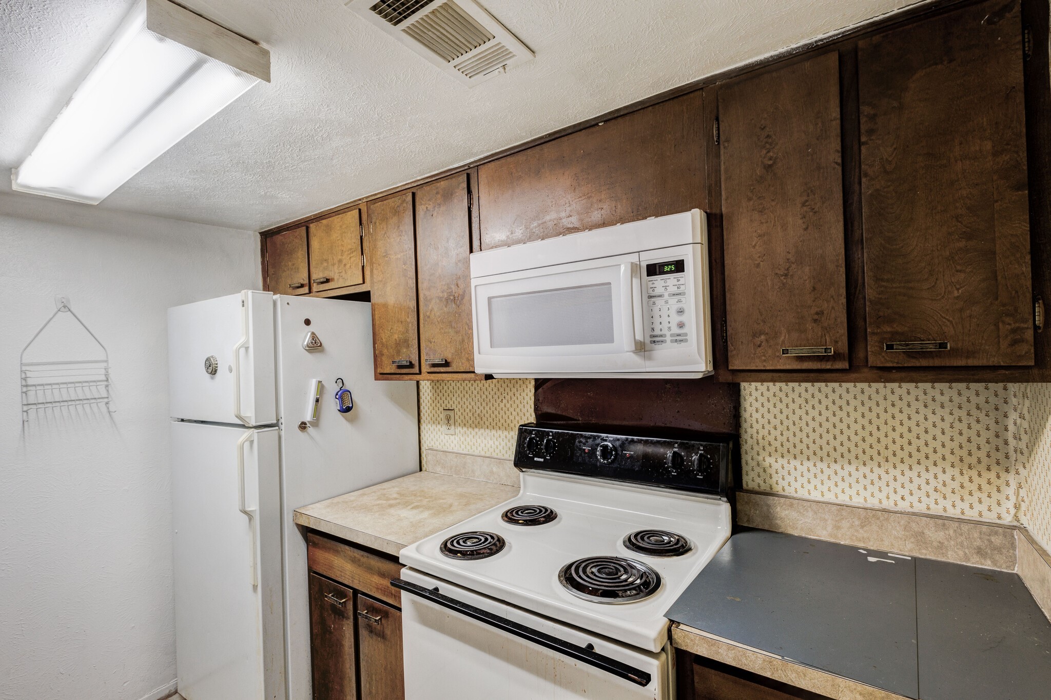 3045 Park Lane 1049